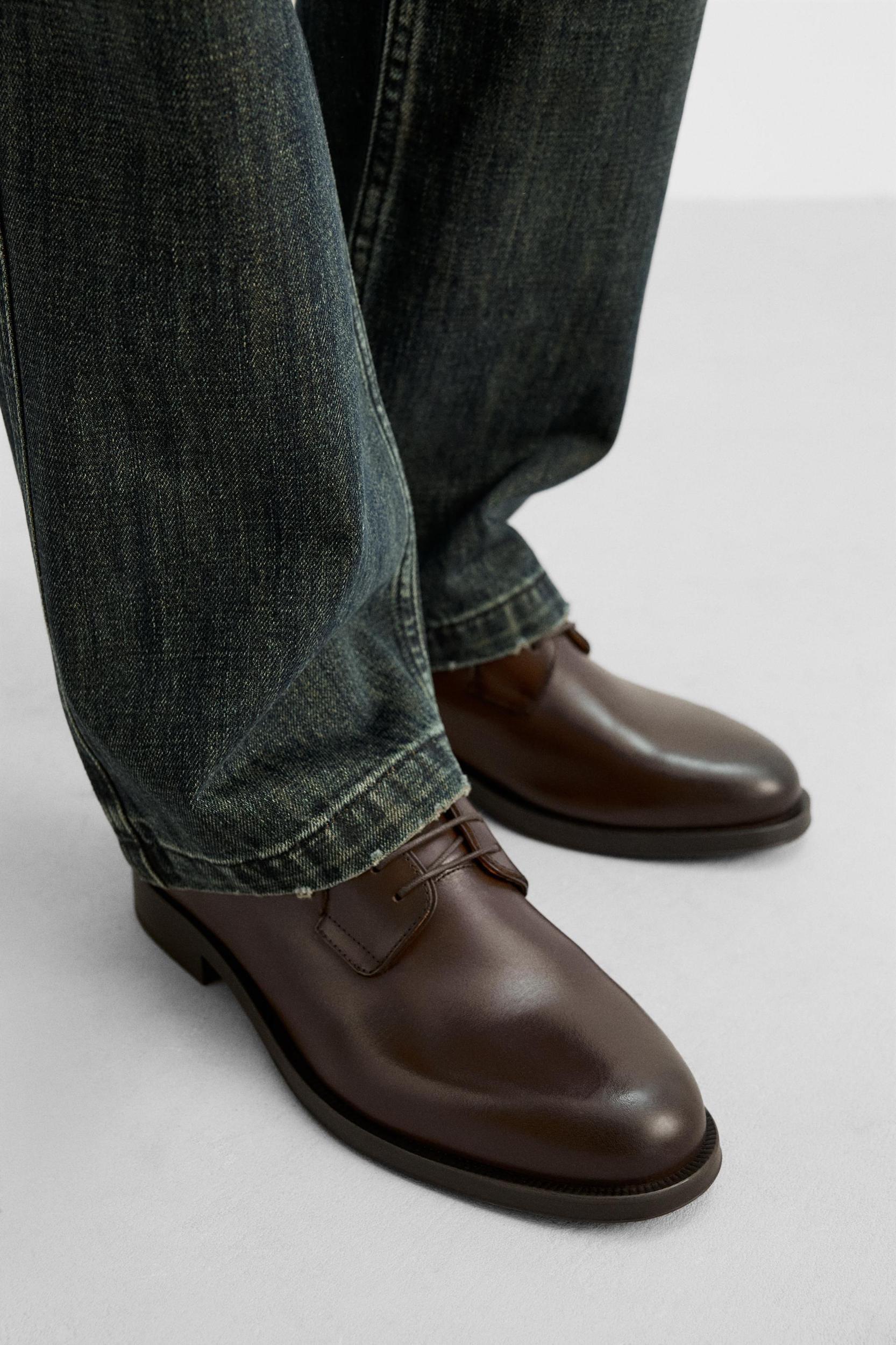 LEATHER DRESS SHOE Product Image
