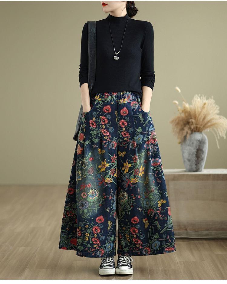 Mid Rise Floral Print Wide Leg Pants Product Image
