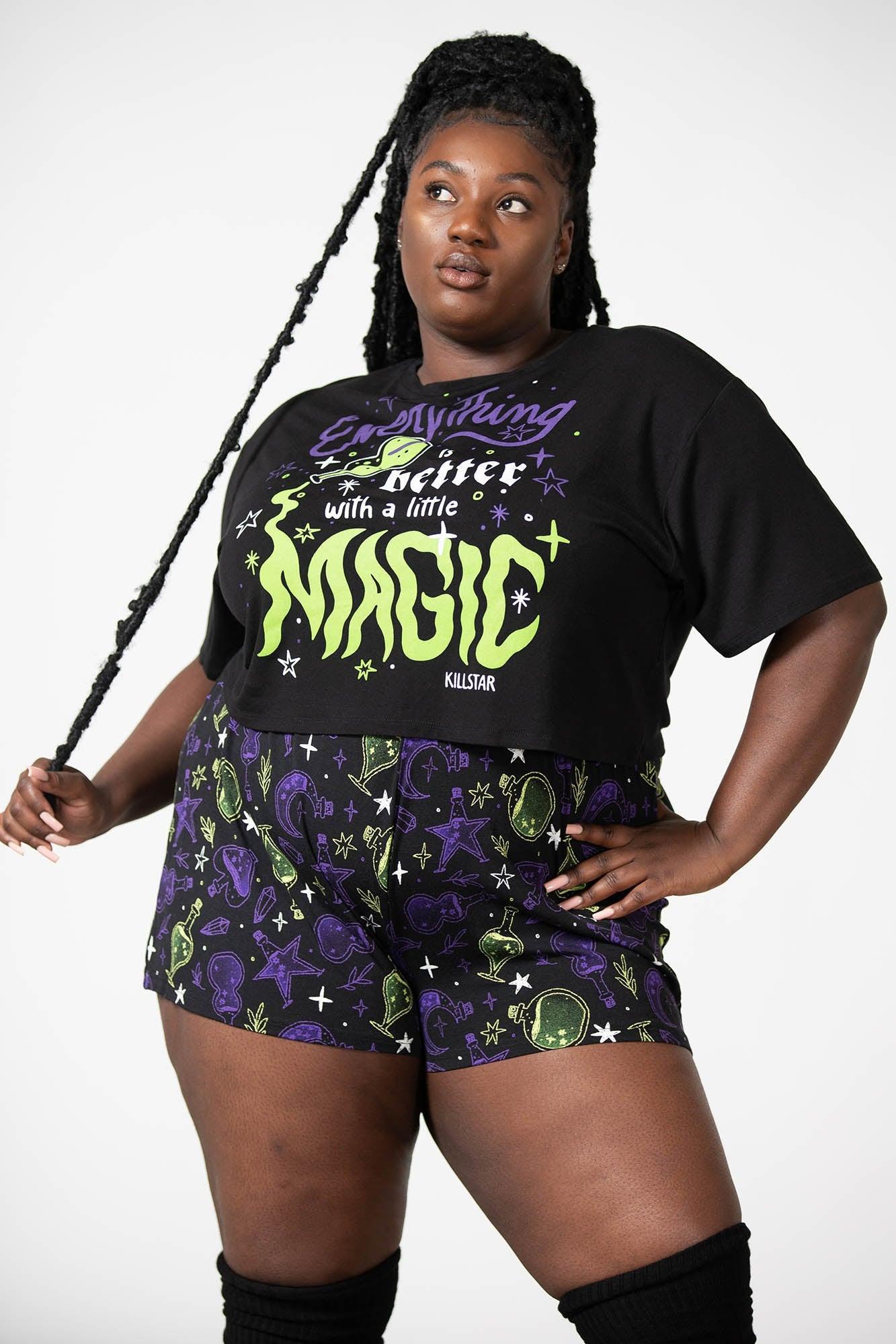 Magic Chill Crop Top / Black / 95% Viscose 5% Elastane Product Image