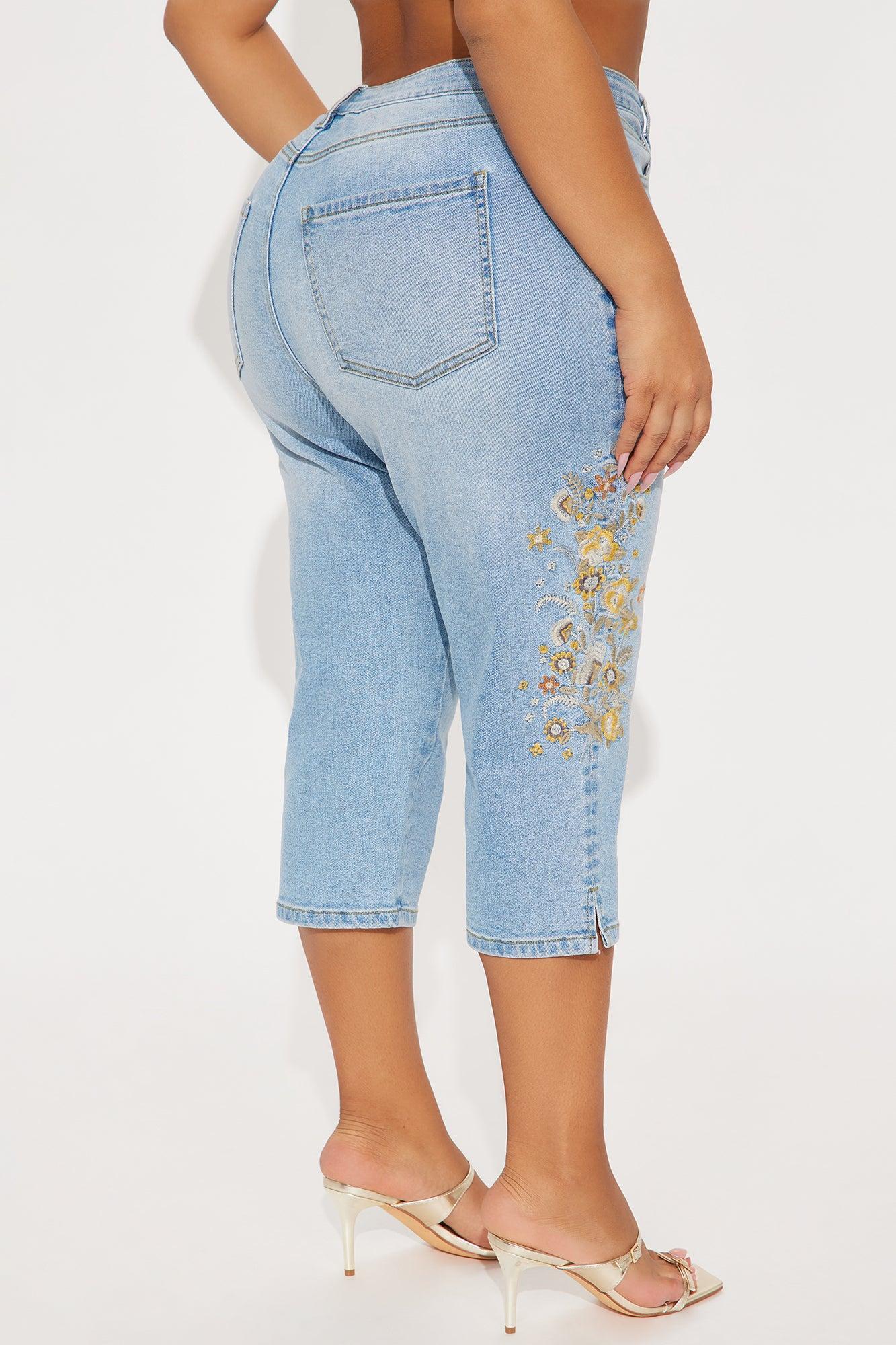 Midsummer Embroidered Capri Skinny Jeans - Light Blue Wash Product Image