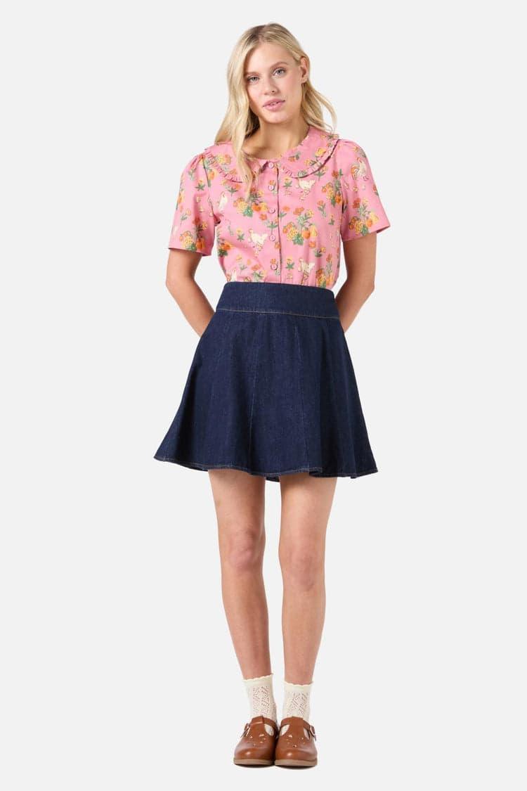 Chickens Short Sleeve Blouse Product Image