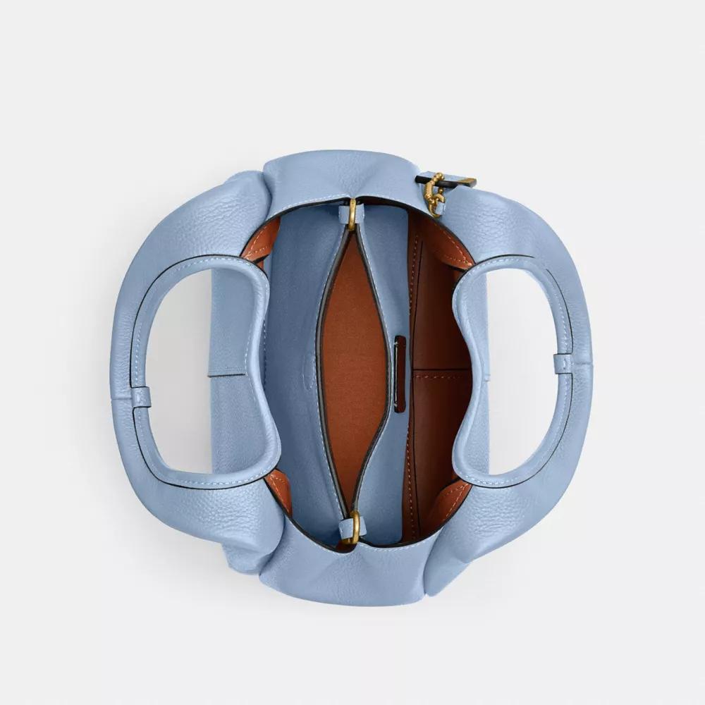Lana Shoulder Bag 23 Product Image