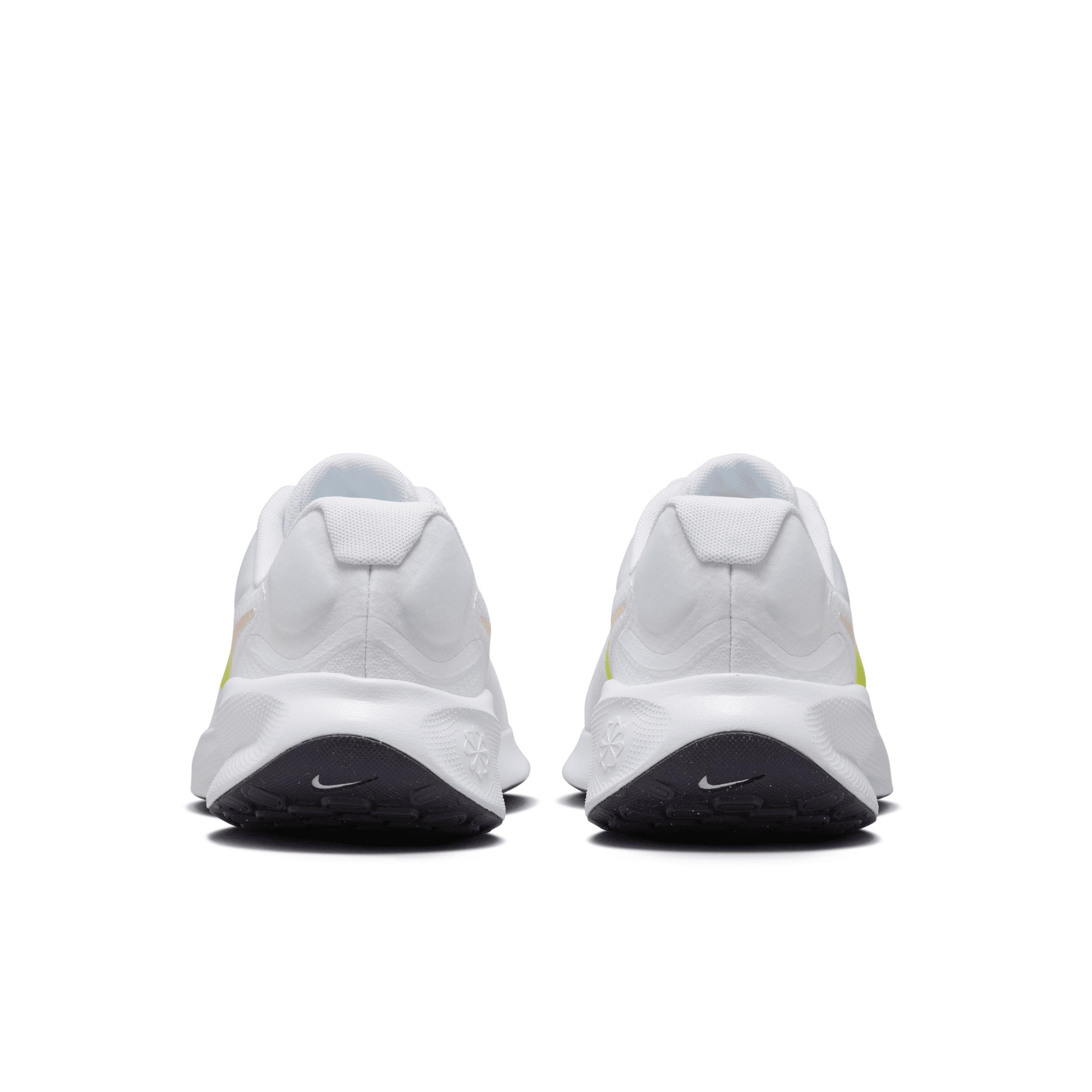 Nike Women's Journey Run Road Running Shoes Product Image
