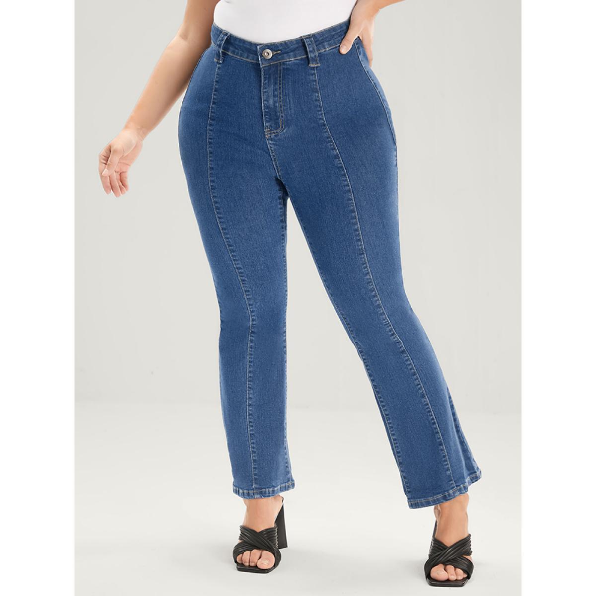 Plus Size Flare Leg Very Stretchy Mid Rise Medium Wash Jeans Women Blue Elegant Plain Patchwork High stretch Pocket Jeans BloomChic 20/2X Product Image
