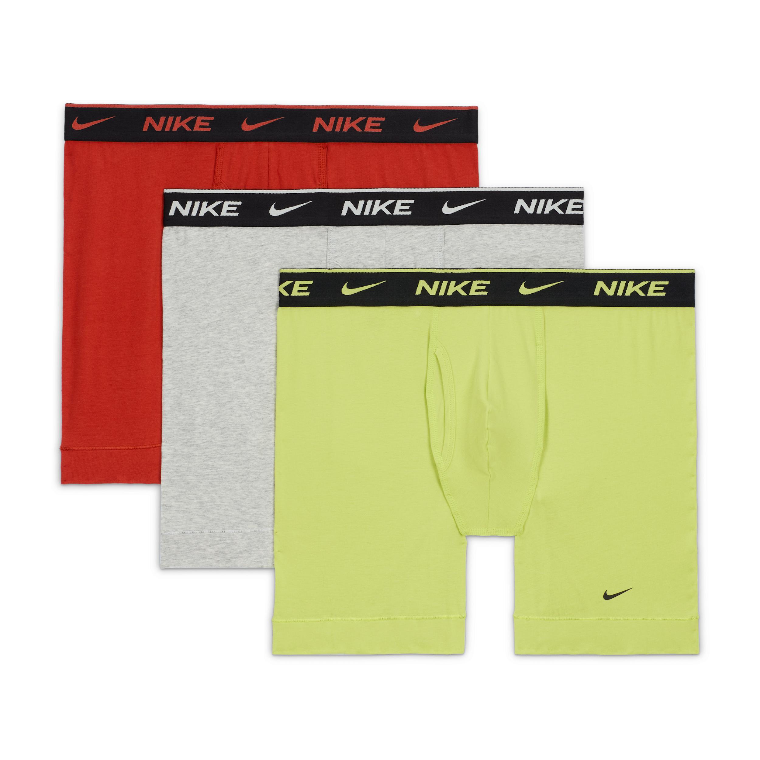 Mens Nike 3-Pack Dri-FIT Essential Cotton Stretch 6 Boxer Briefs Green Product Image