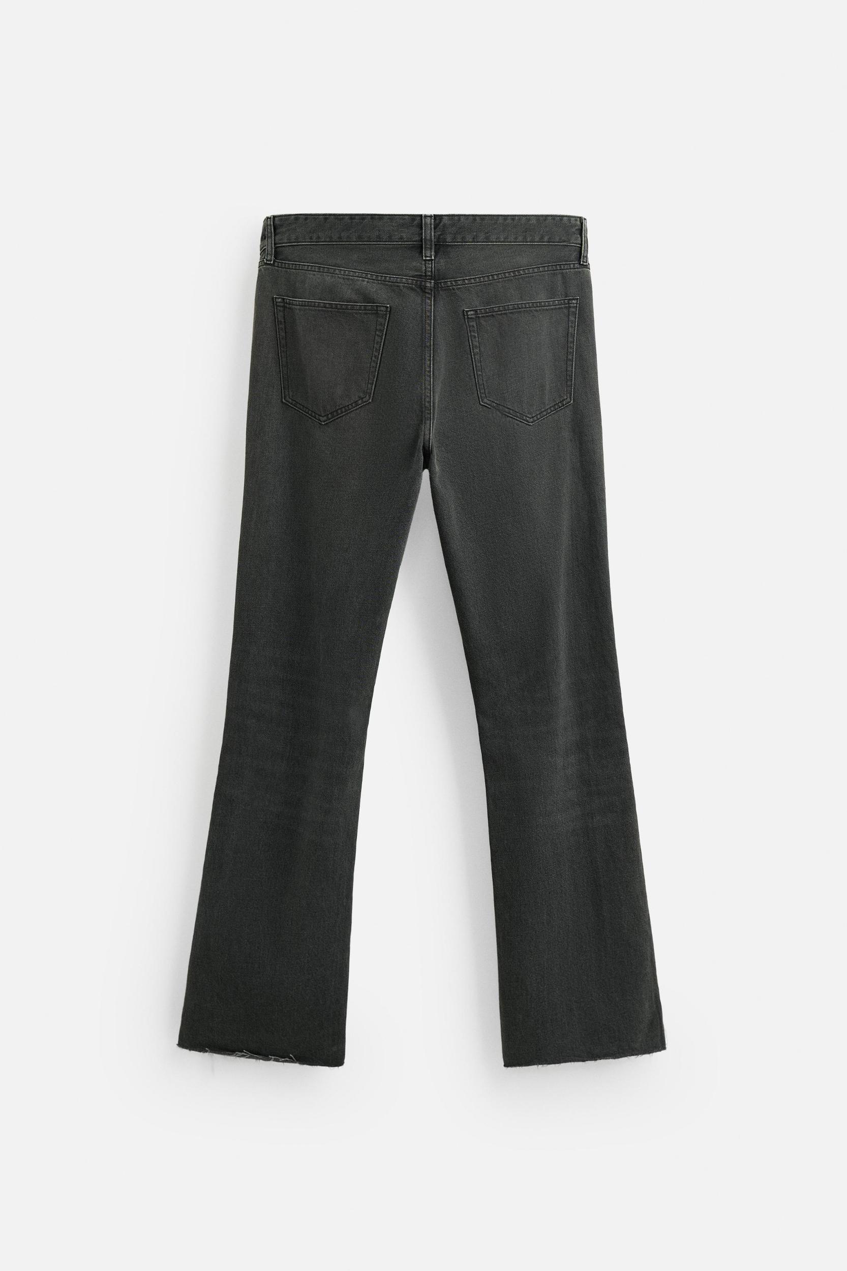 ZIPPERED FLARE FIT JEANS Product Image