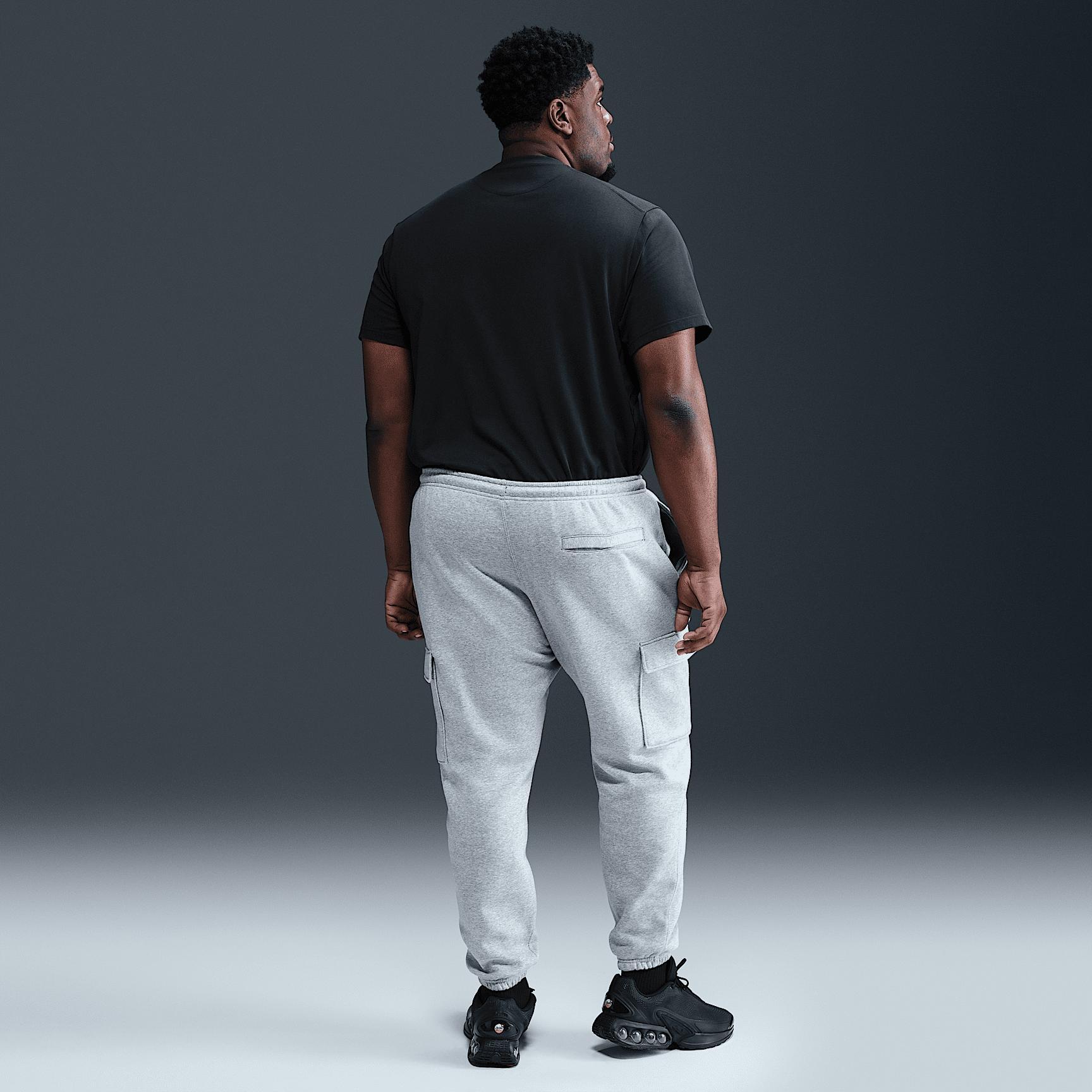 Nike Club Men's Fleece Cargo Pants Product Image