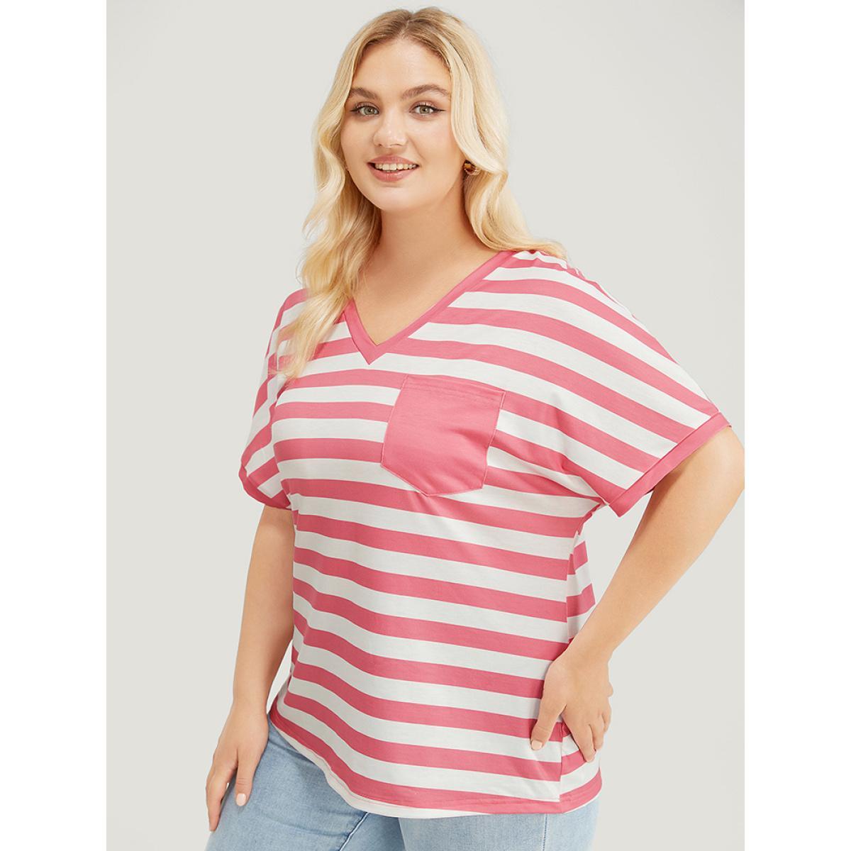 Plus Size Striped Contrast Pocket Batwing Sleeve T-shirt Rouge Women Casual Striped V-neck Dailywear T-shirts BloomChic 26/4X Product Image