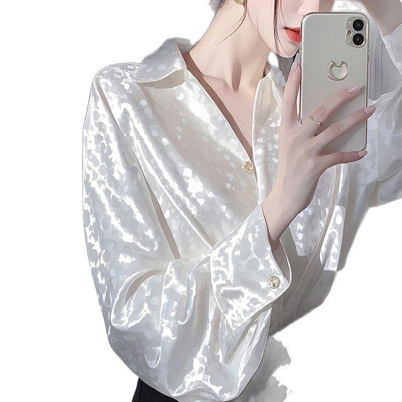 Long-Sleeve Floral Satin Shirt Product Image