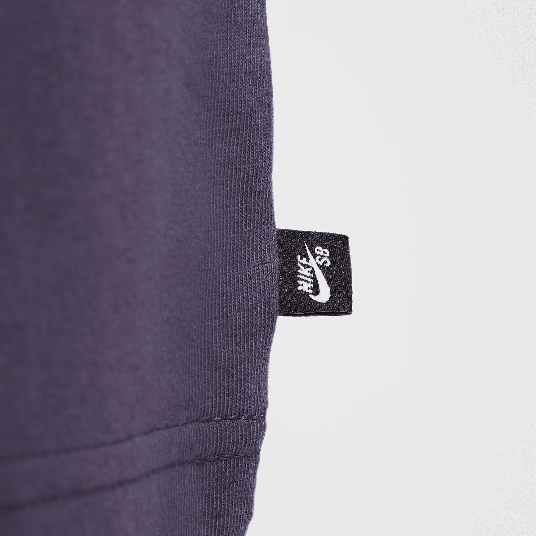 Nike SB Men's Logo Skate T-Shirt Product Image
