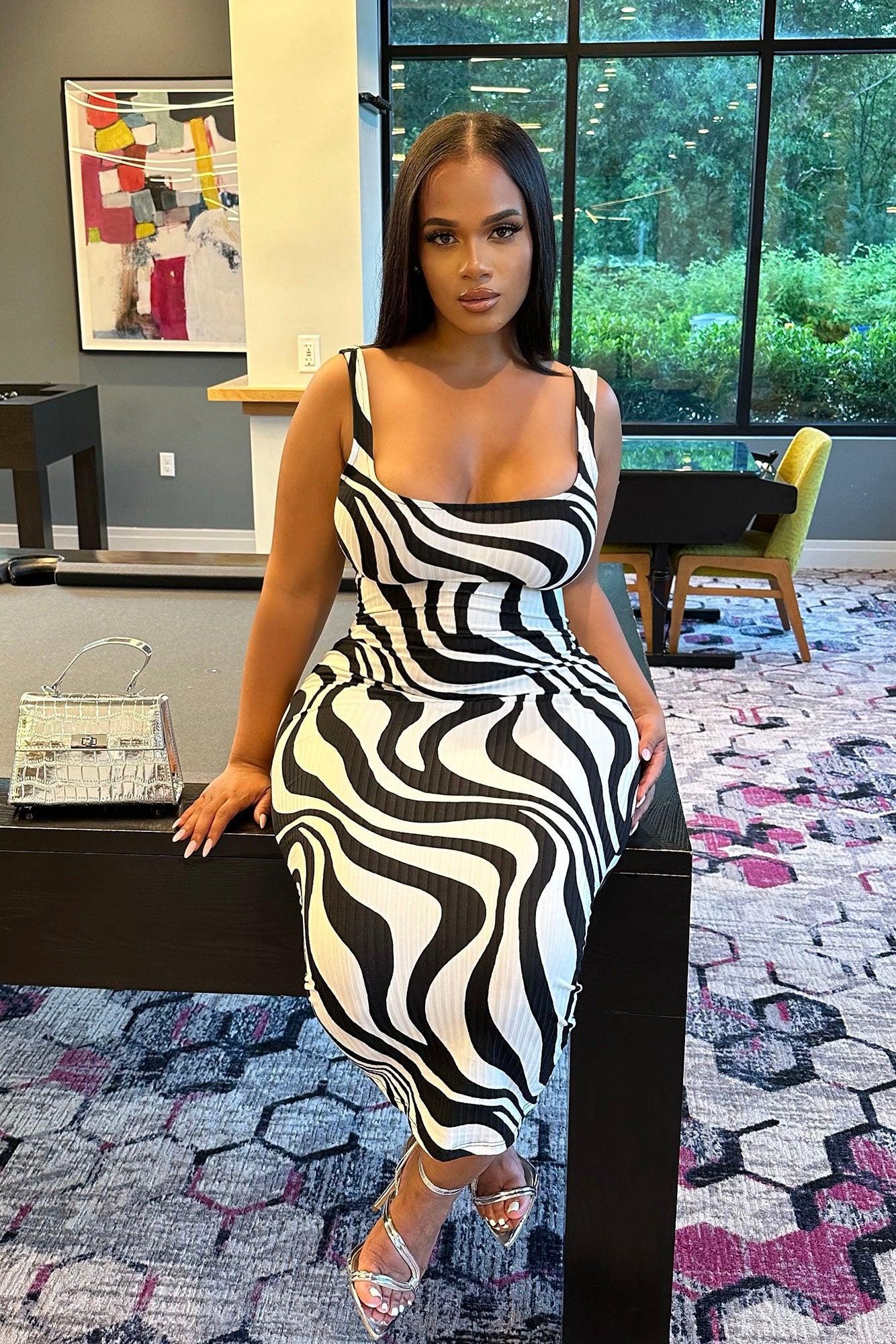 Maisie Maxi Dress - Black/White Product Image