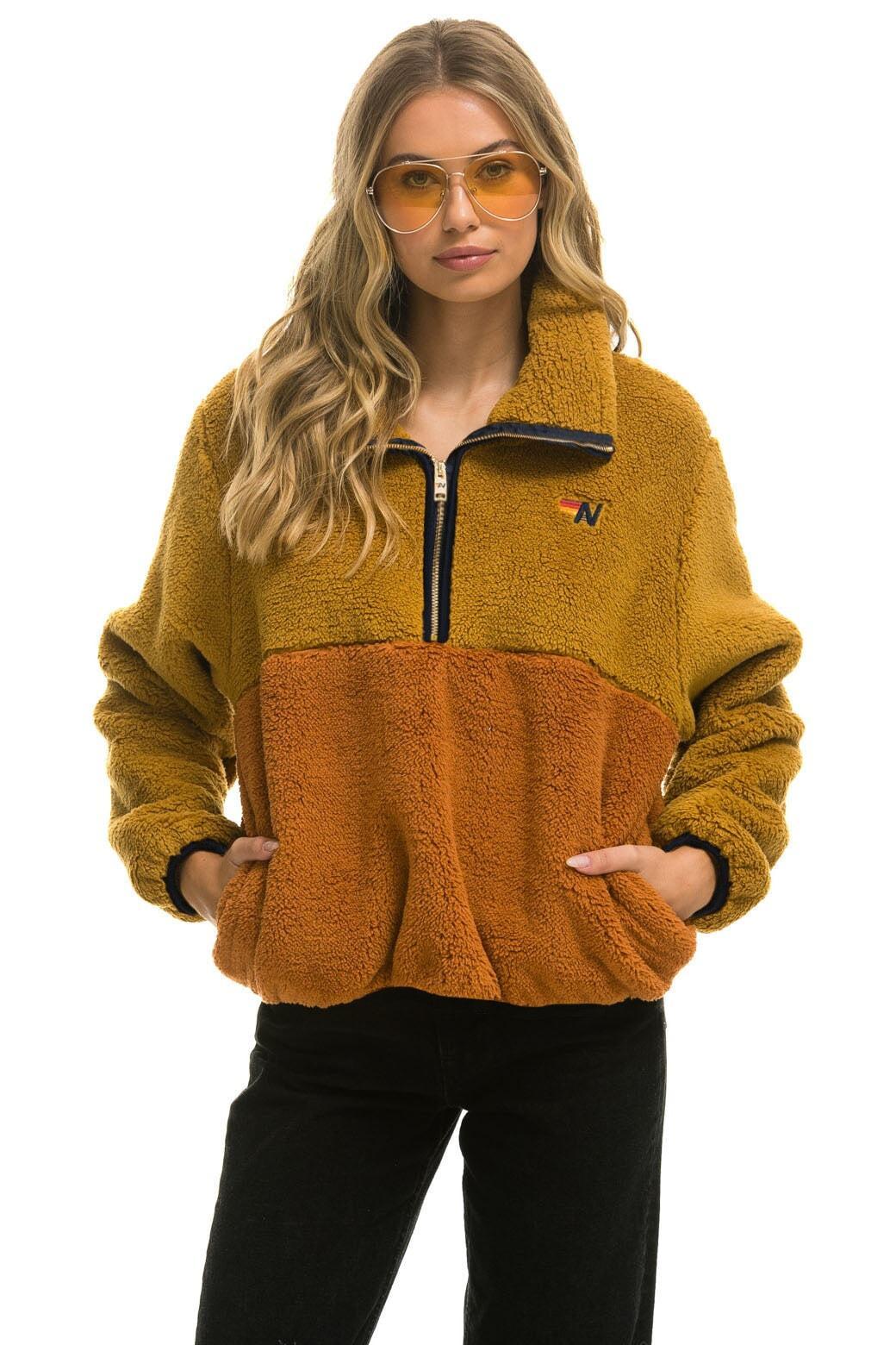 TEDDY APRES HALF ZIP COLOR BLOCK JACKET - HONEY Female Product Image