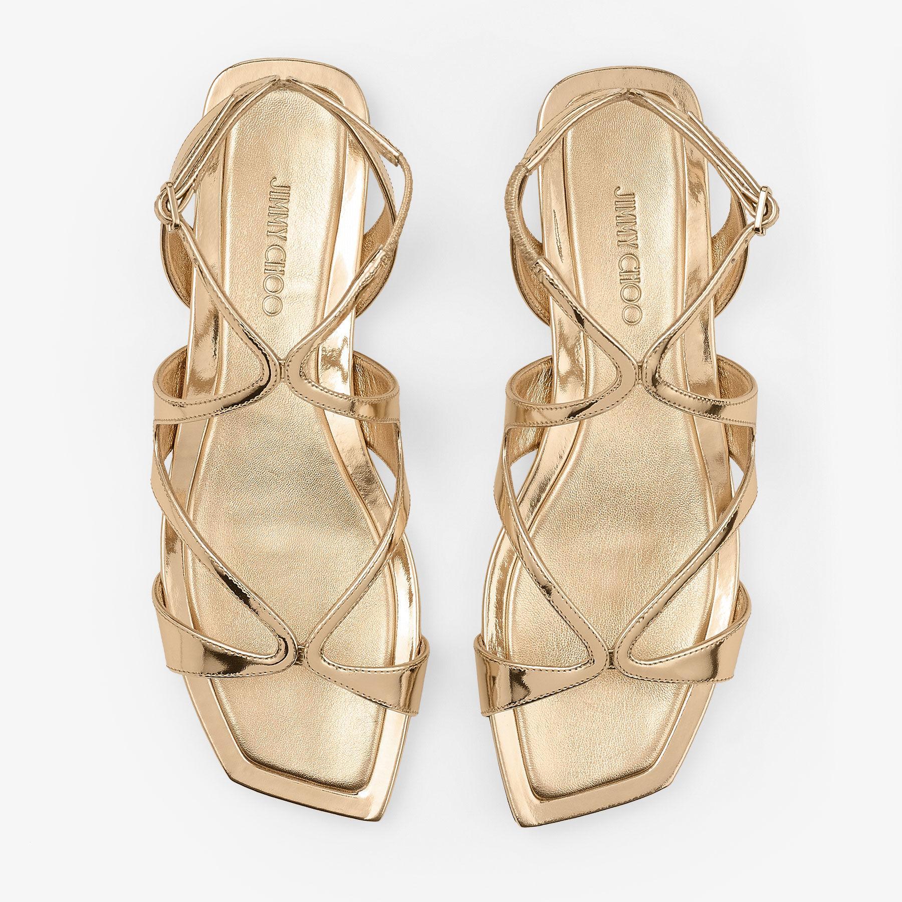 Ayla Flat Product Image