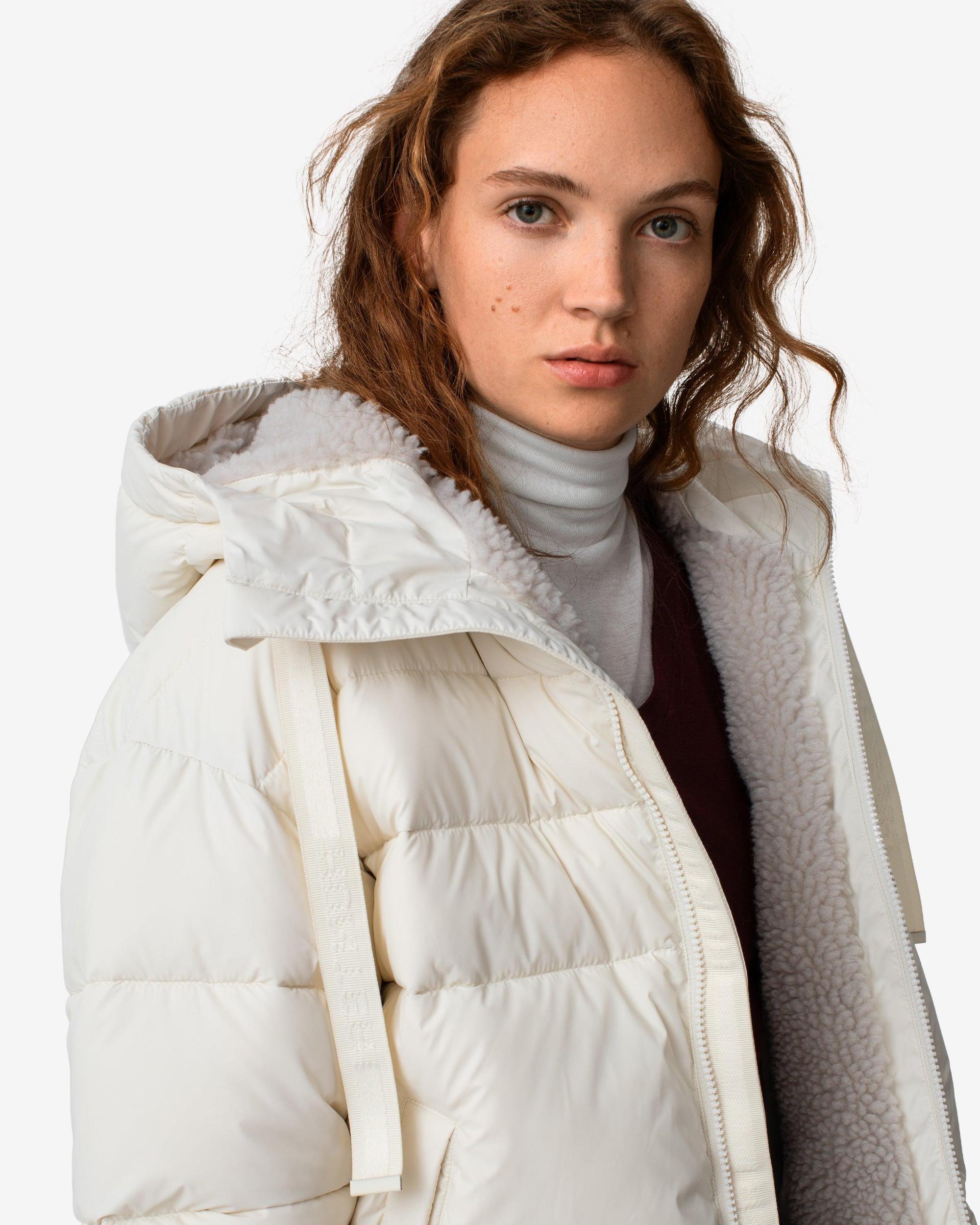 Women's Intrepid Short Puffer Female Product Image