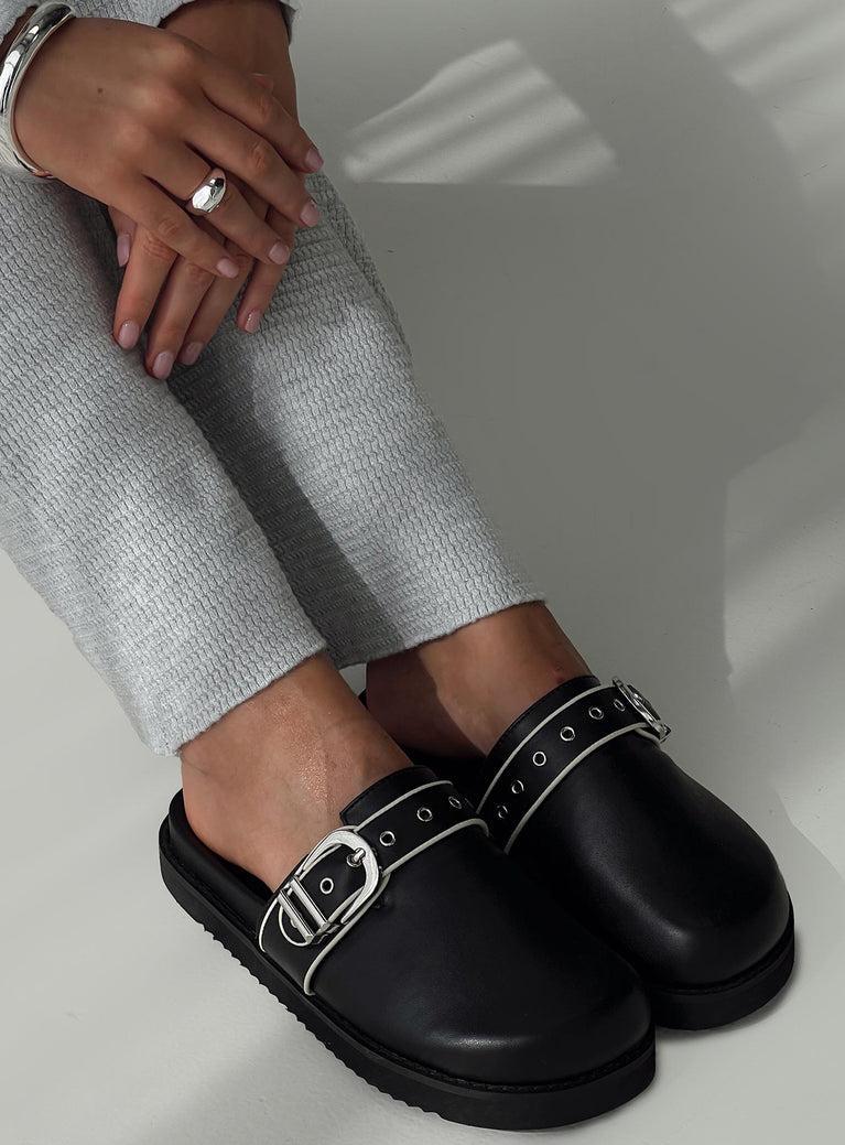 Nellie Flats Black Product Image