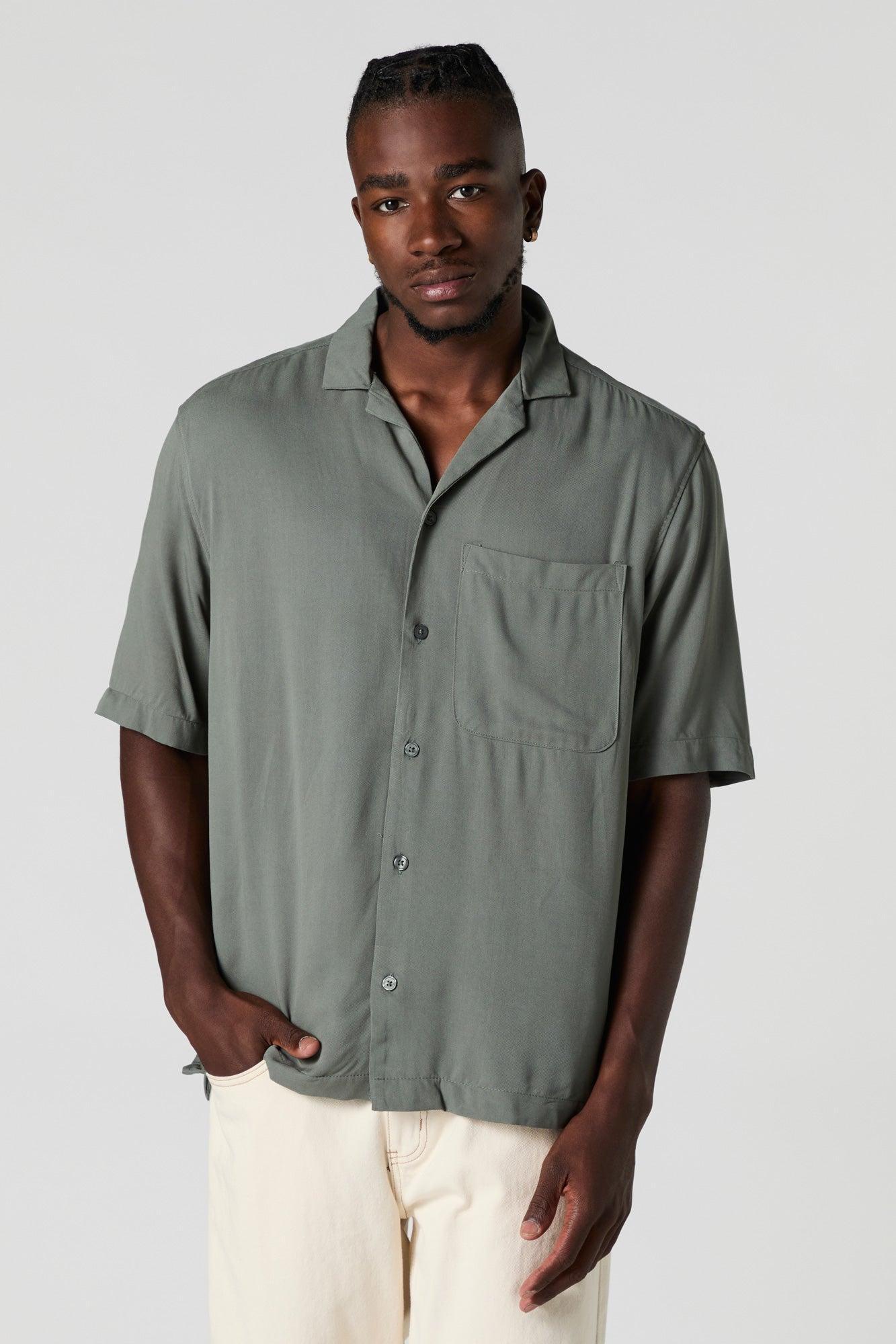 Short Sleeve Button-Up Top Male Product Image