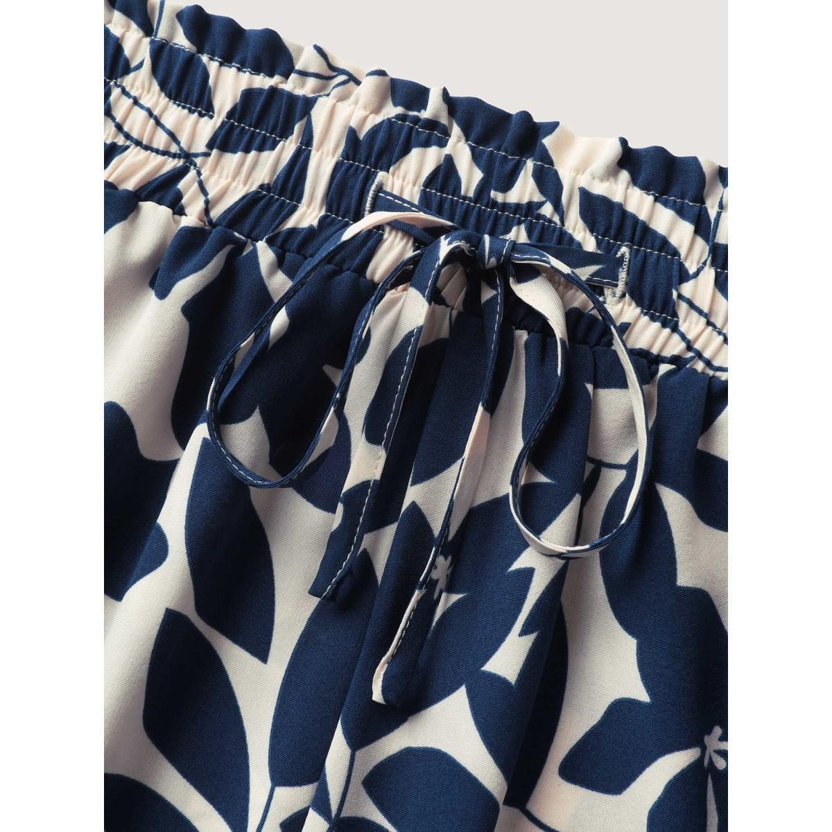 Plus Size Silhouette Flower Waist-Tie Jogger Pants Women Indigo Loose Mid Rise Everyday-Casual Pants BloomChic 18-20/2X Product Image
