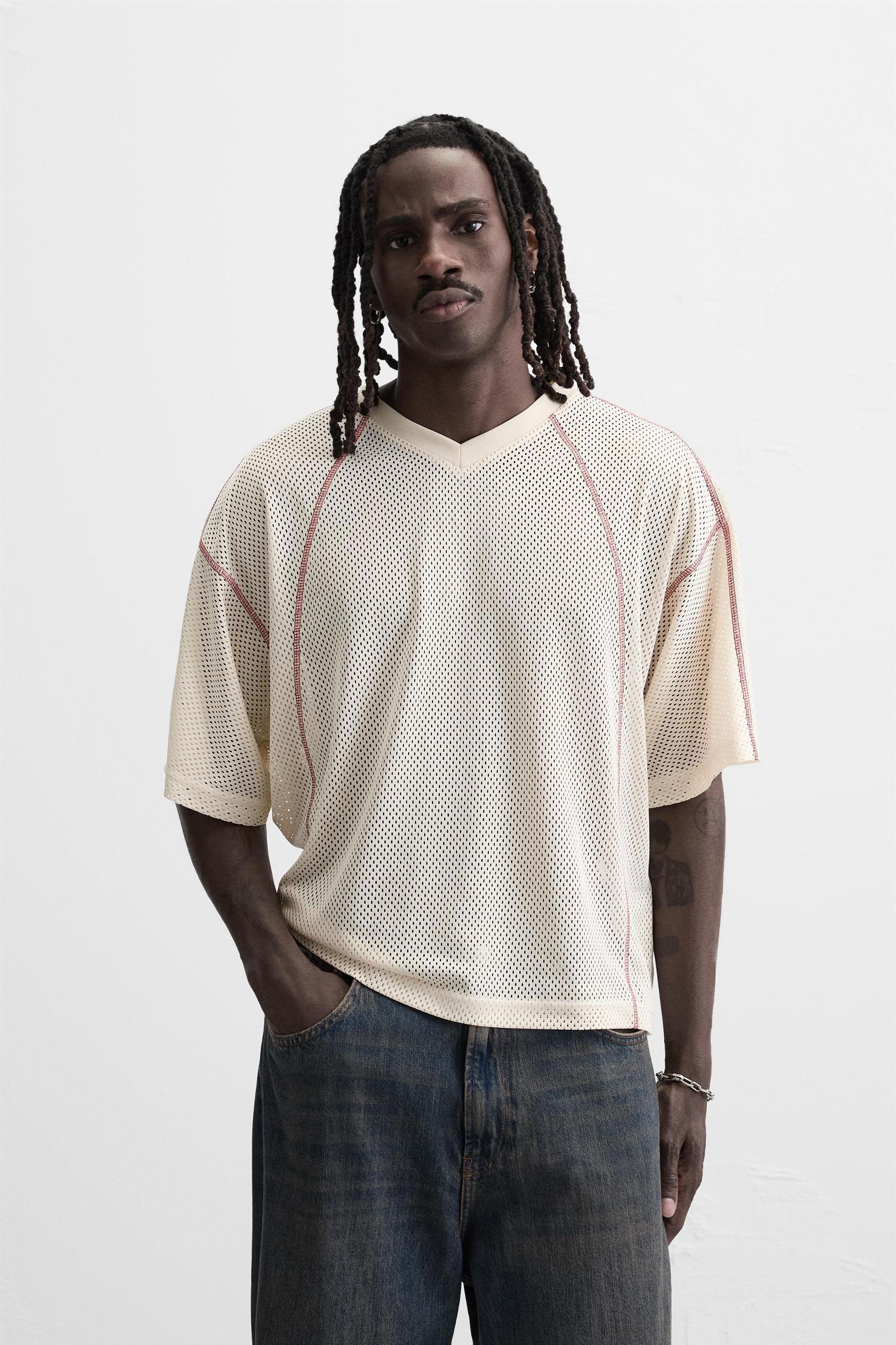 CONTRAST OPEN WEAVE T-SHIRT Product Image