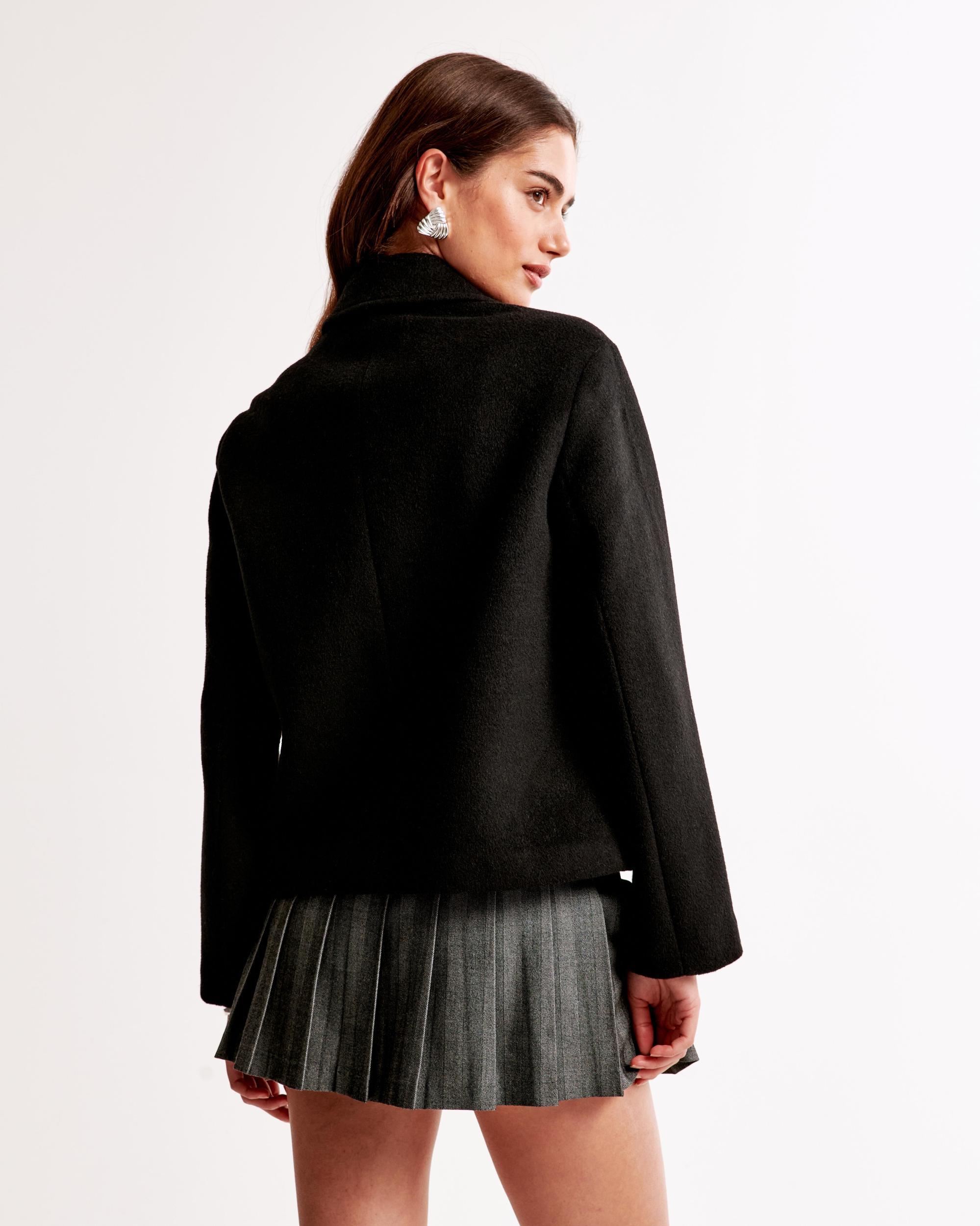 Abercrombie & Fitch | Authentic American clothing since 1892 Product Image