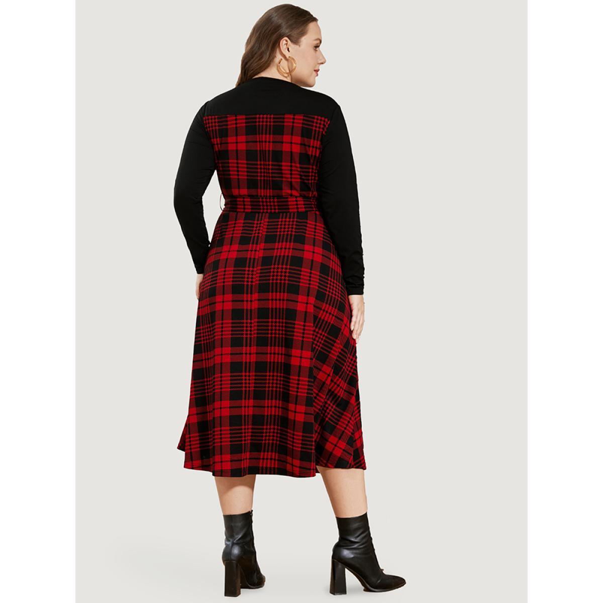 Plus Size Plaid Patchwork Round Neck Pocket Belted Dress Red Women Elegant Patchwork Round Neck Long Sleeve Curvy Midi Dress BloomChic 26/4X Product Image
