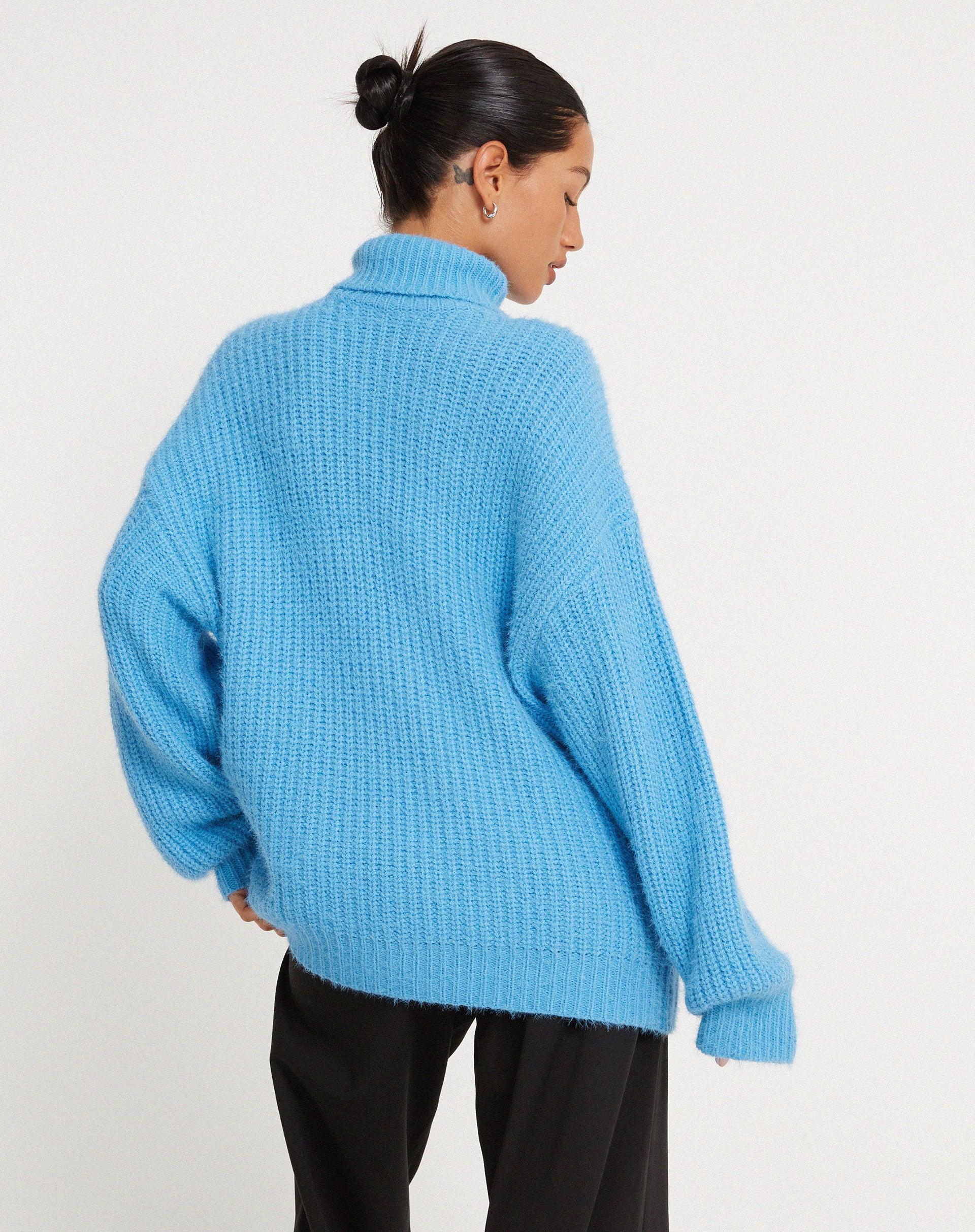 Mada Jumper in Knit Blue Product Image