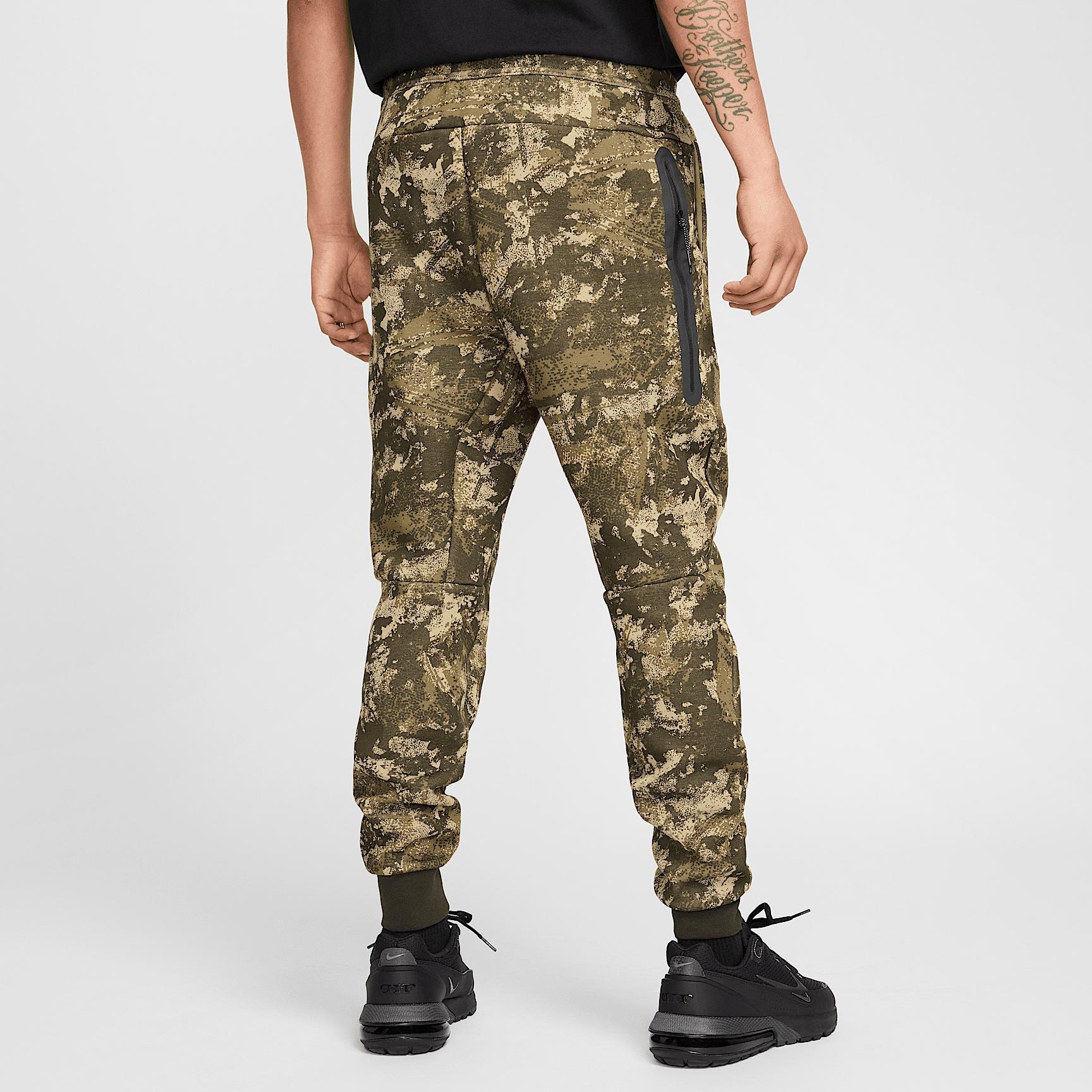 Nike Tech Men's Fleece Joggers Product Image