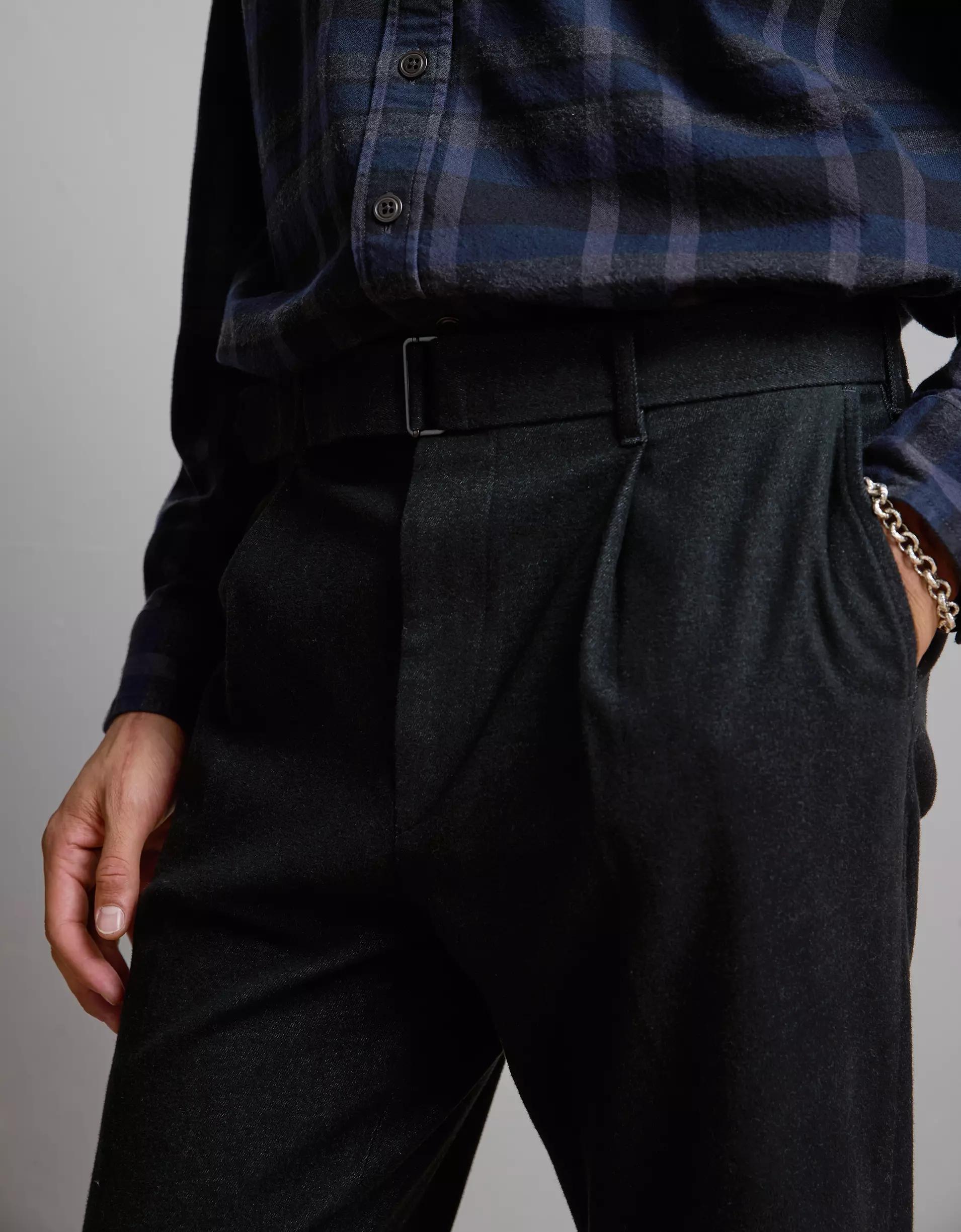 AE77 Premium Pleated Pant Product Image
