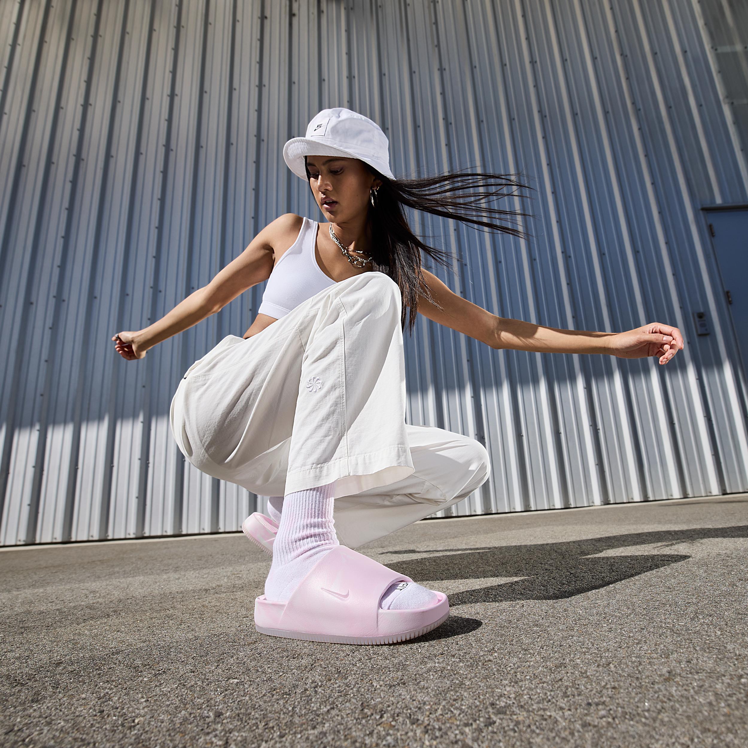 Nike Women's Calm SE Slides Product Image