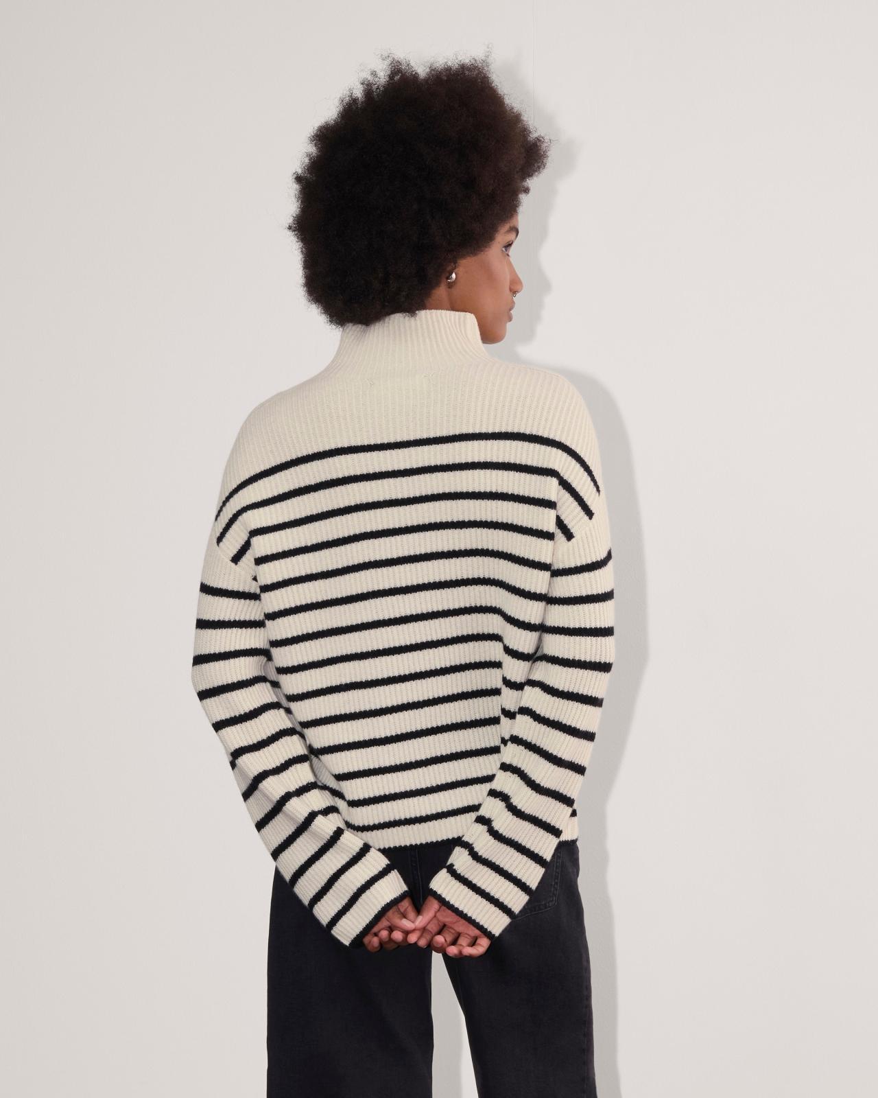 The Fisherman Turtleneck in Wool Cashmere Product Image