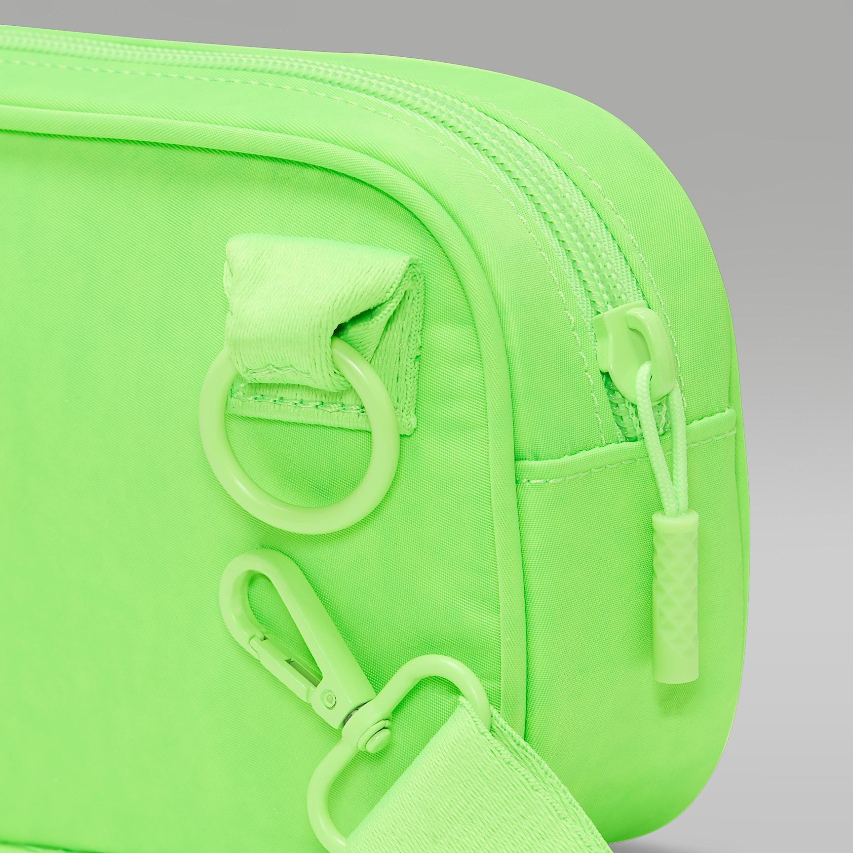 Jordan Alpha Camera Bag (1L) Product Image