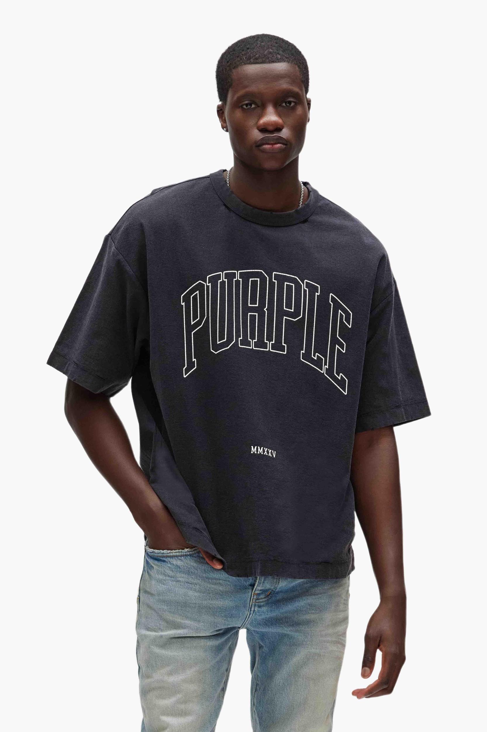 Arched Outline Tee Male Product Image