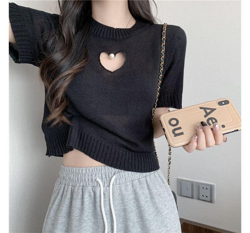 Short-Sleeve Round Neck Plain Heart Keyhole Faux Pearl Knit Top Product Image