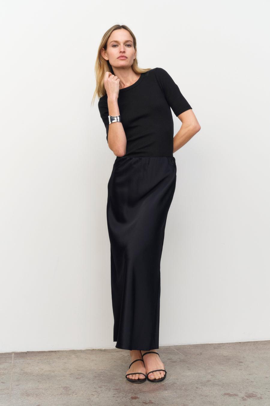 The Eleganza Product Image