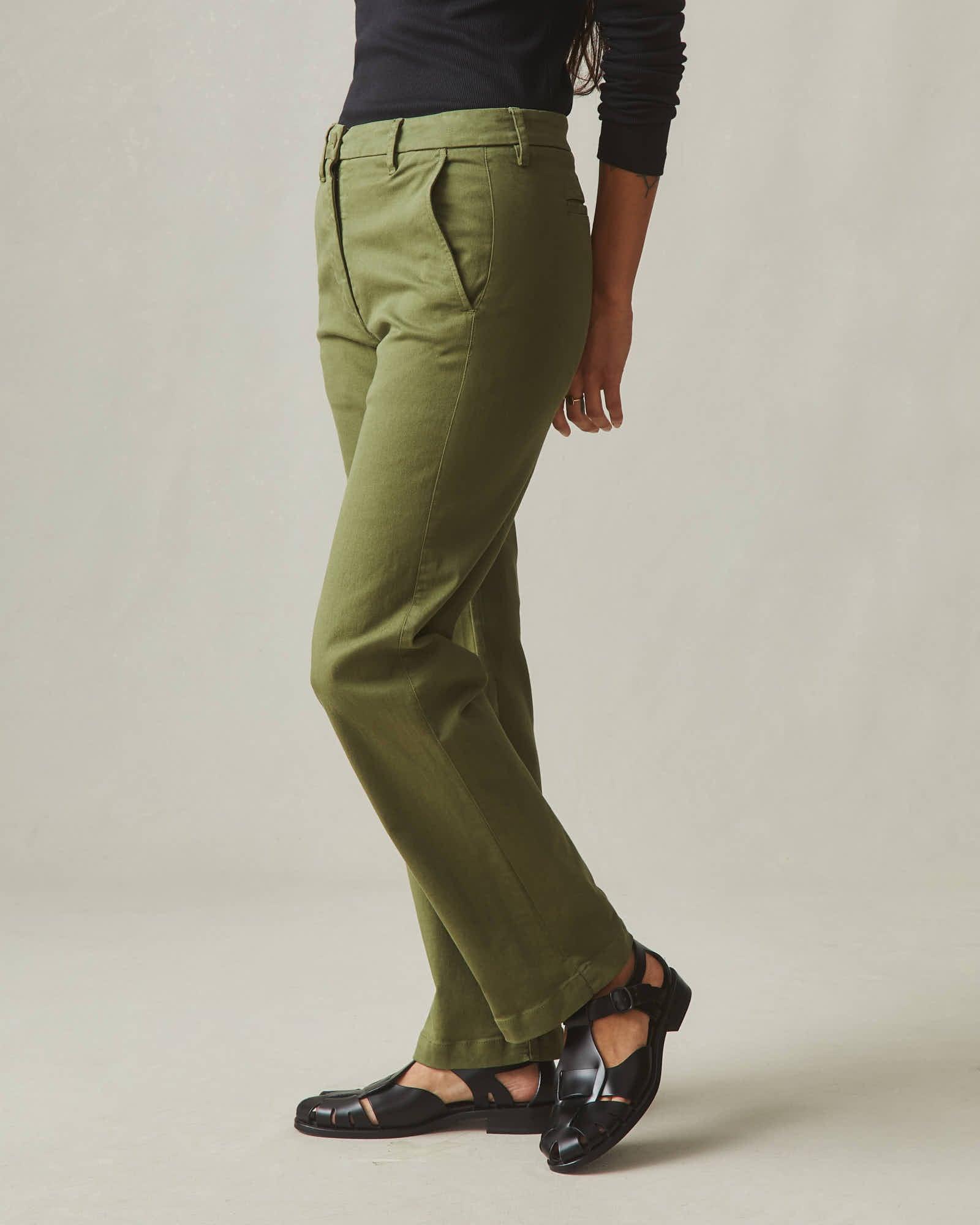 Women's Sawbuck Chino - Moss Female Product Image