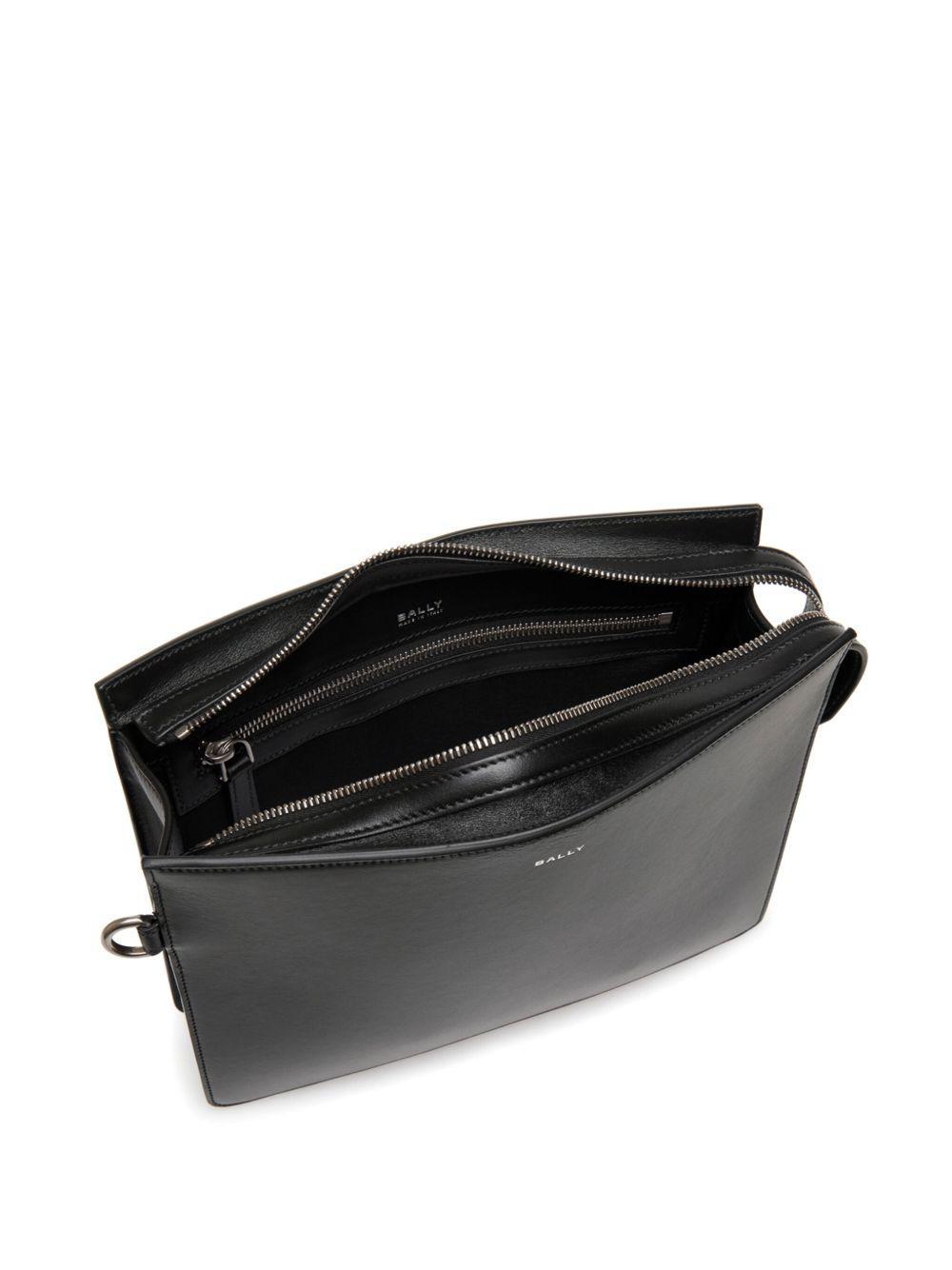 loop-handle clutch  Product Image