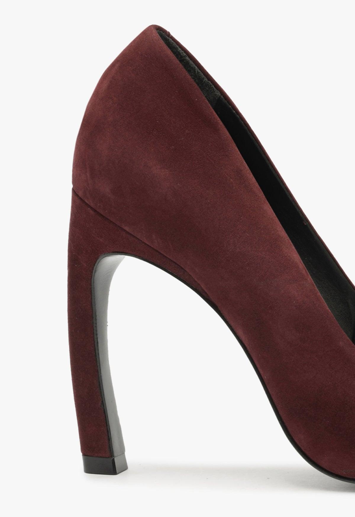 Lou Curve Pump Product Image
