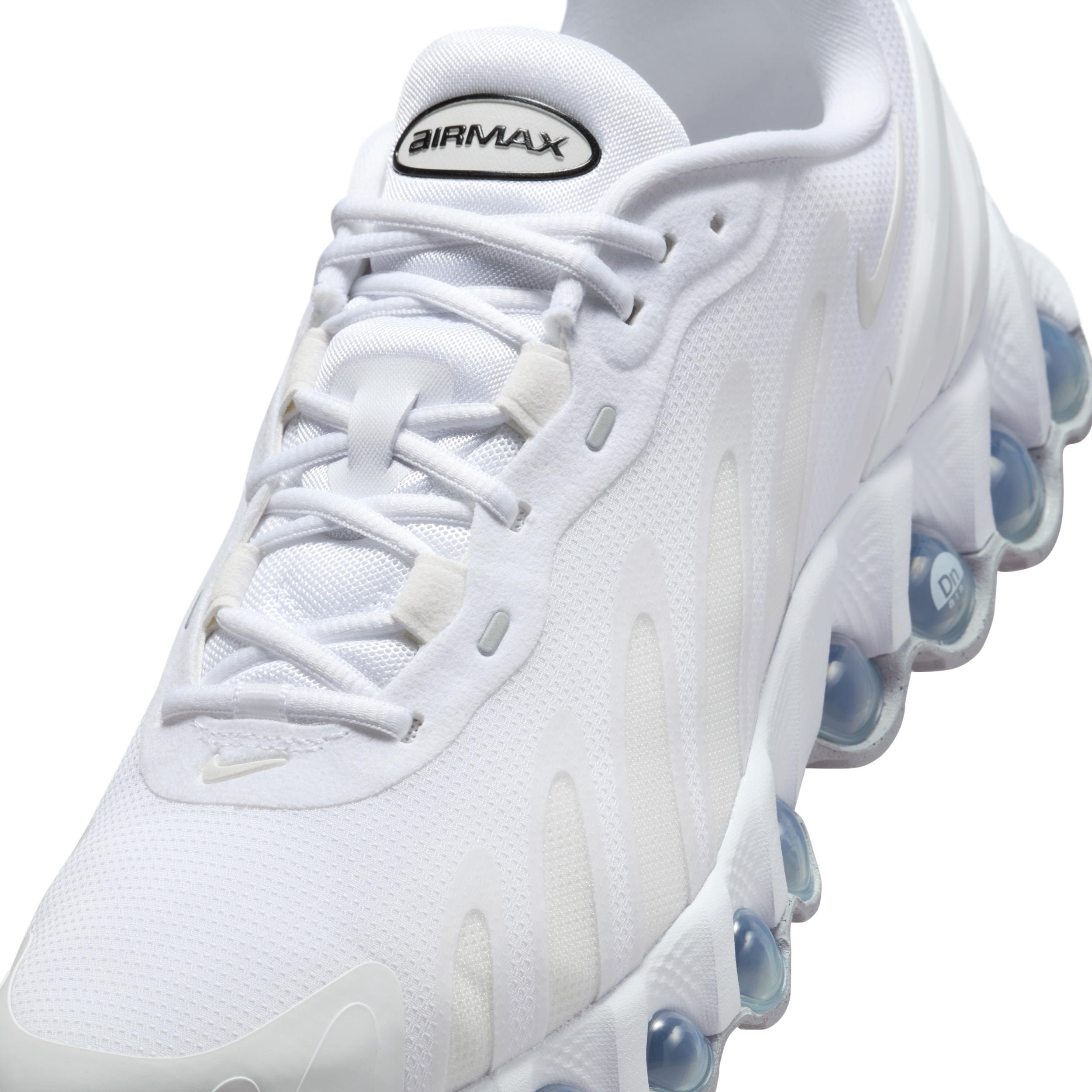 Nike Men's Air Max Dn8 Shoes Product Image