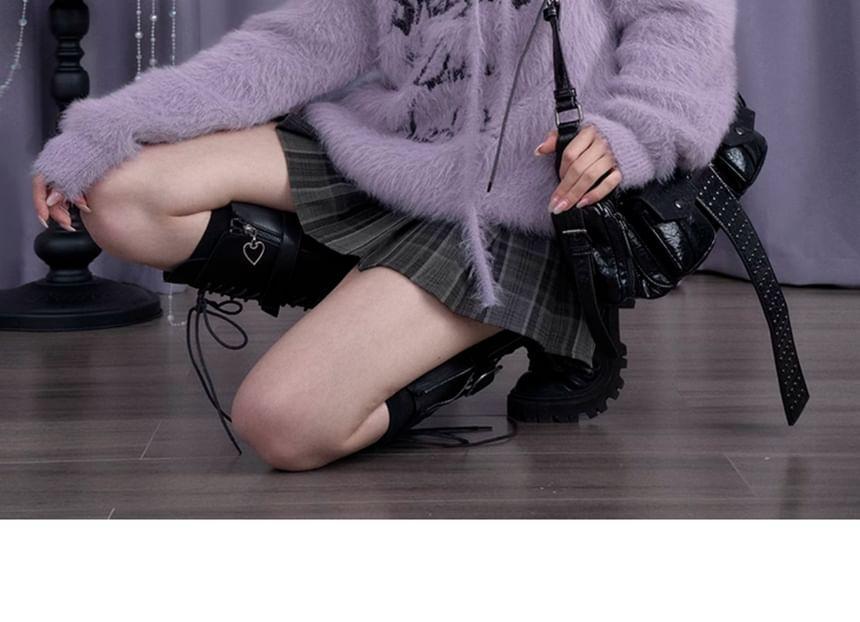 Long-Sleeve V-Neck Lace-Up Lettering Sweater Product Image