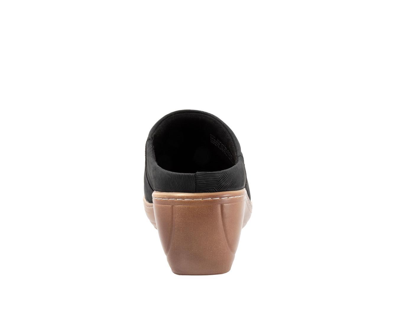 Women's Softwalk Madison Clogs Product Image