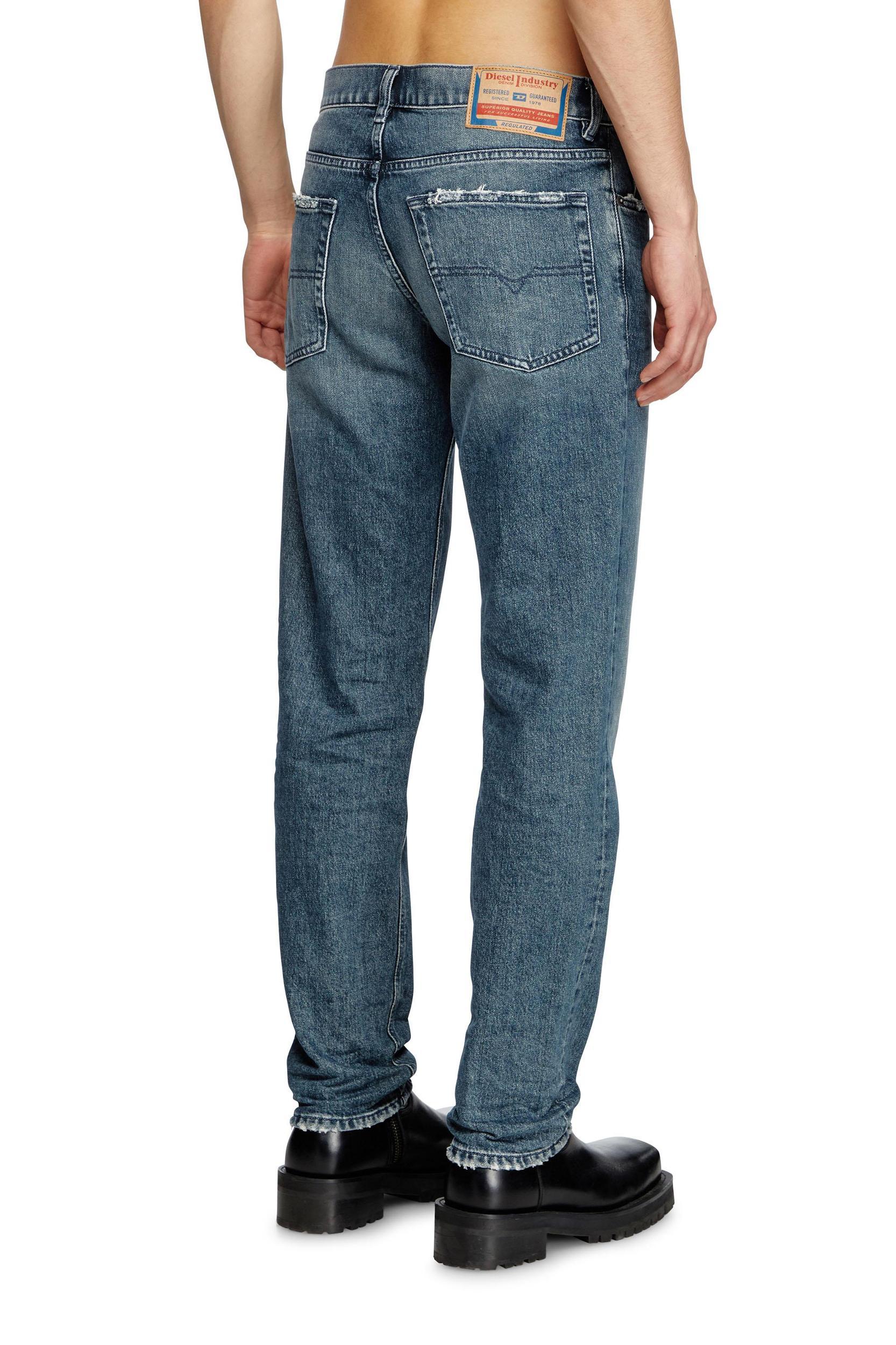 Regular Jeans 2023 D-Finitive 007Y7 Product Image