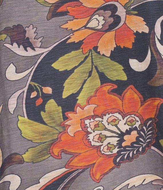 APNY Printed V-Neck 3/4 Renaissance Sleeve Tee Product Image