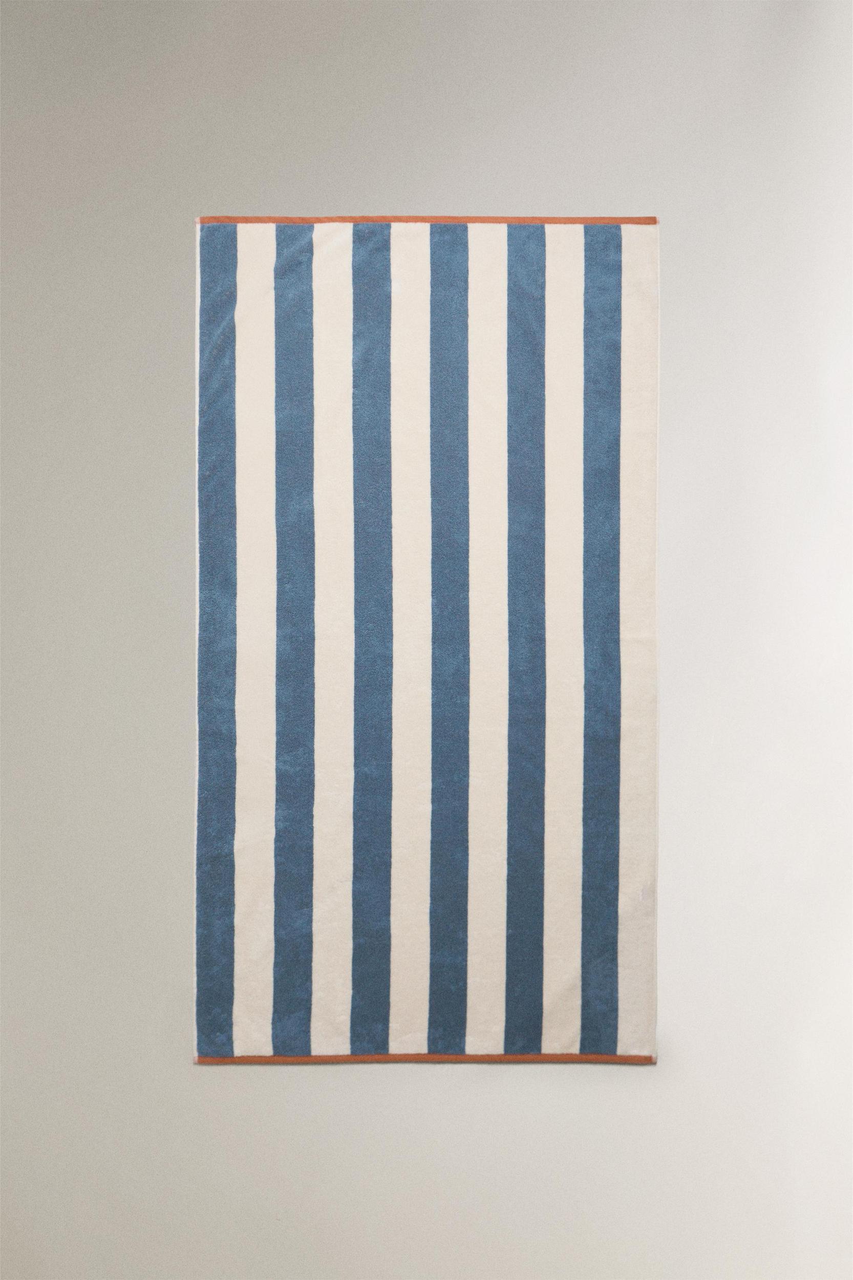 REVERSIBLE STRIPED COTTON TOWEL Product Image