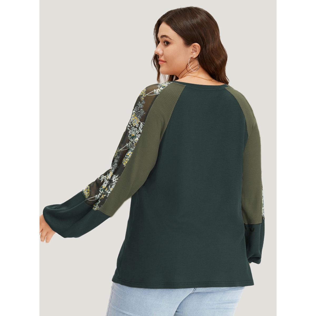 Plus Size Floral Mesh Patchwork Lantern Sleeve Sweatshirt Women Emerald Elegant Patchwork Round Neck Dailywear Sweatshirts BloomChic 14-16/1X Product Image
