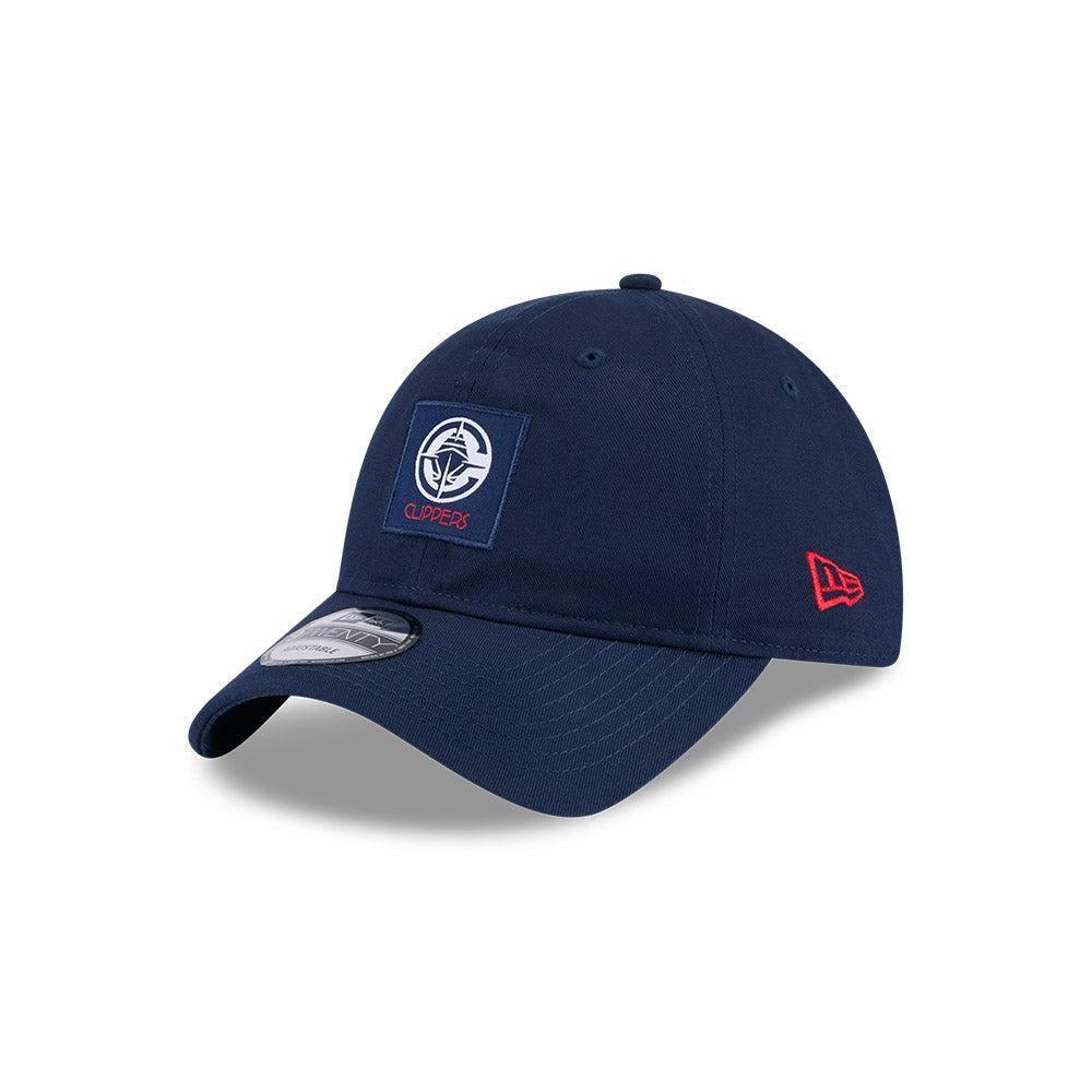 Atlanta Braves Gradient Raceway 9FORTY M-Crown A-Frame Trucker Hat Male Product Image