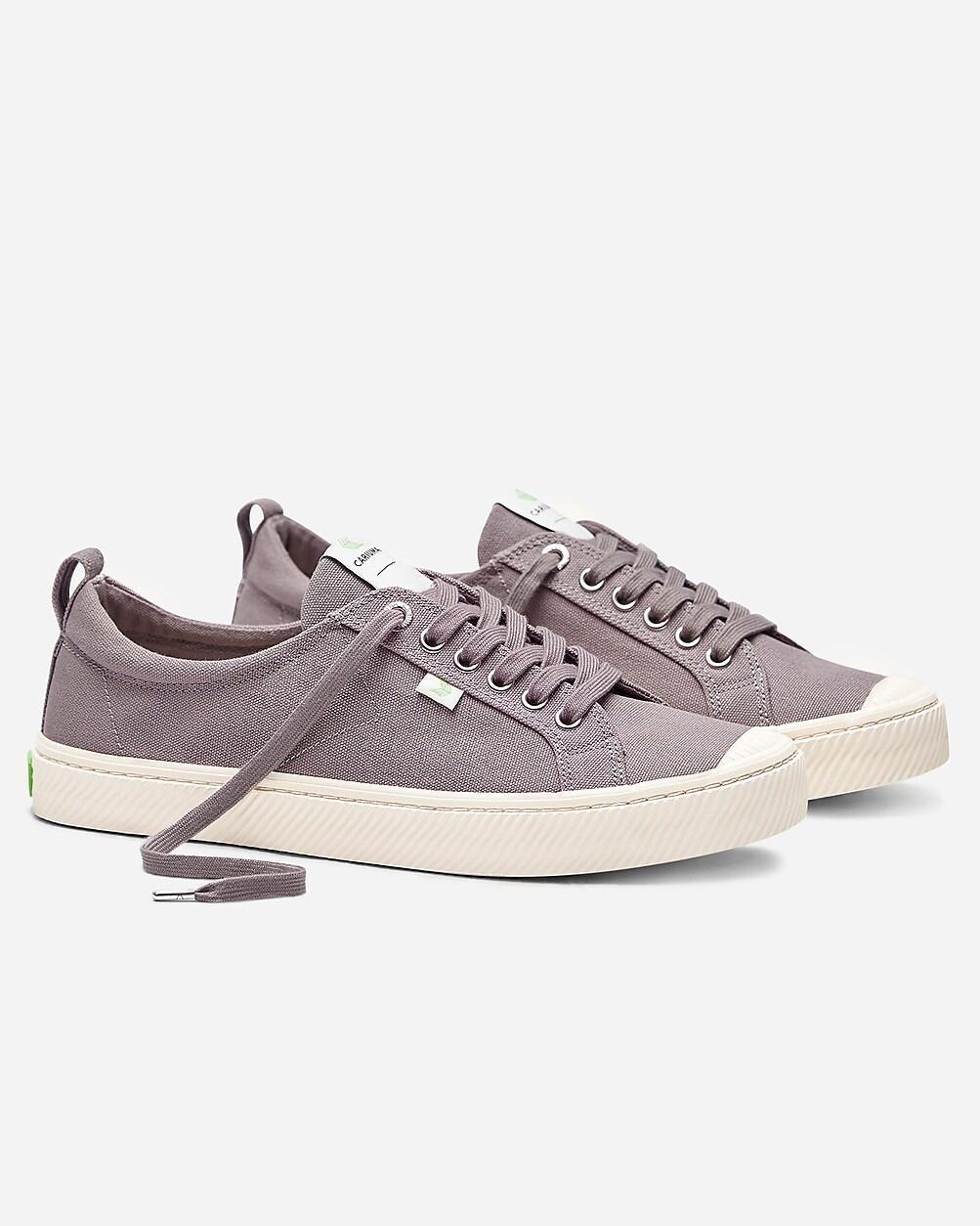 CARIUMA womens OCA low canvas sneakers Product Image