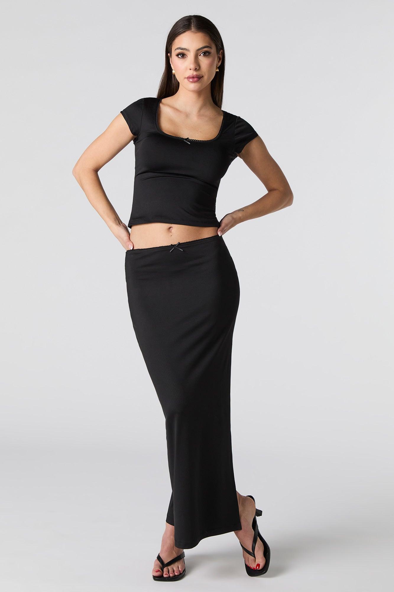 Contour Bow T-Shirt Female Product Image