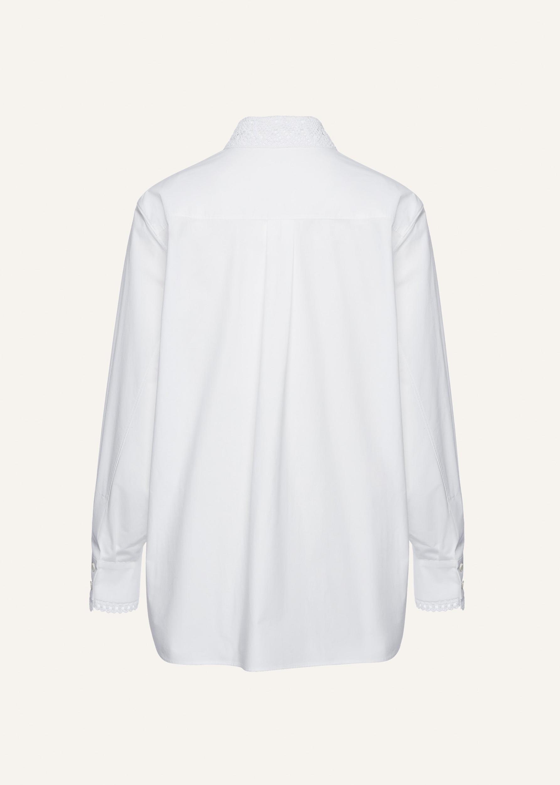 Crochet collar button-up shirt in white Product Image