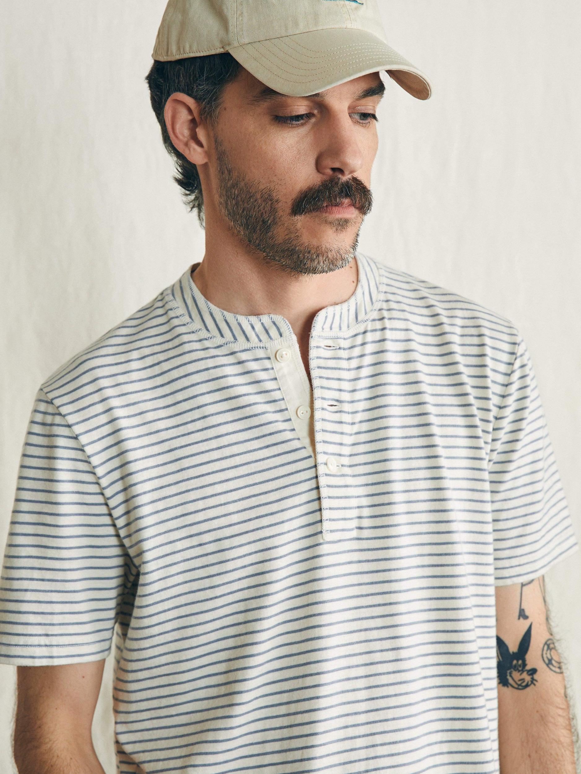 Short-Sleeve Sunwashed Henley - Shell Flint Stripe Male Product Image