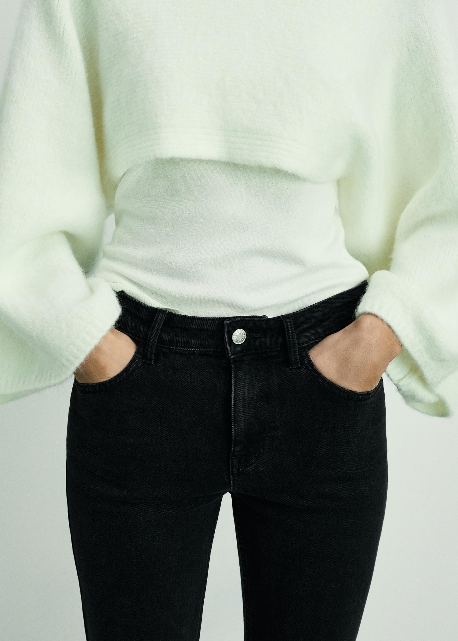 Fiona flared mid-rise jeans - Women | MANGO USA Product Image