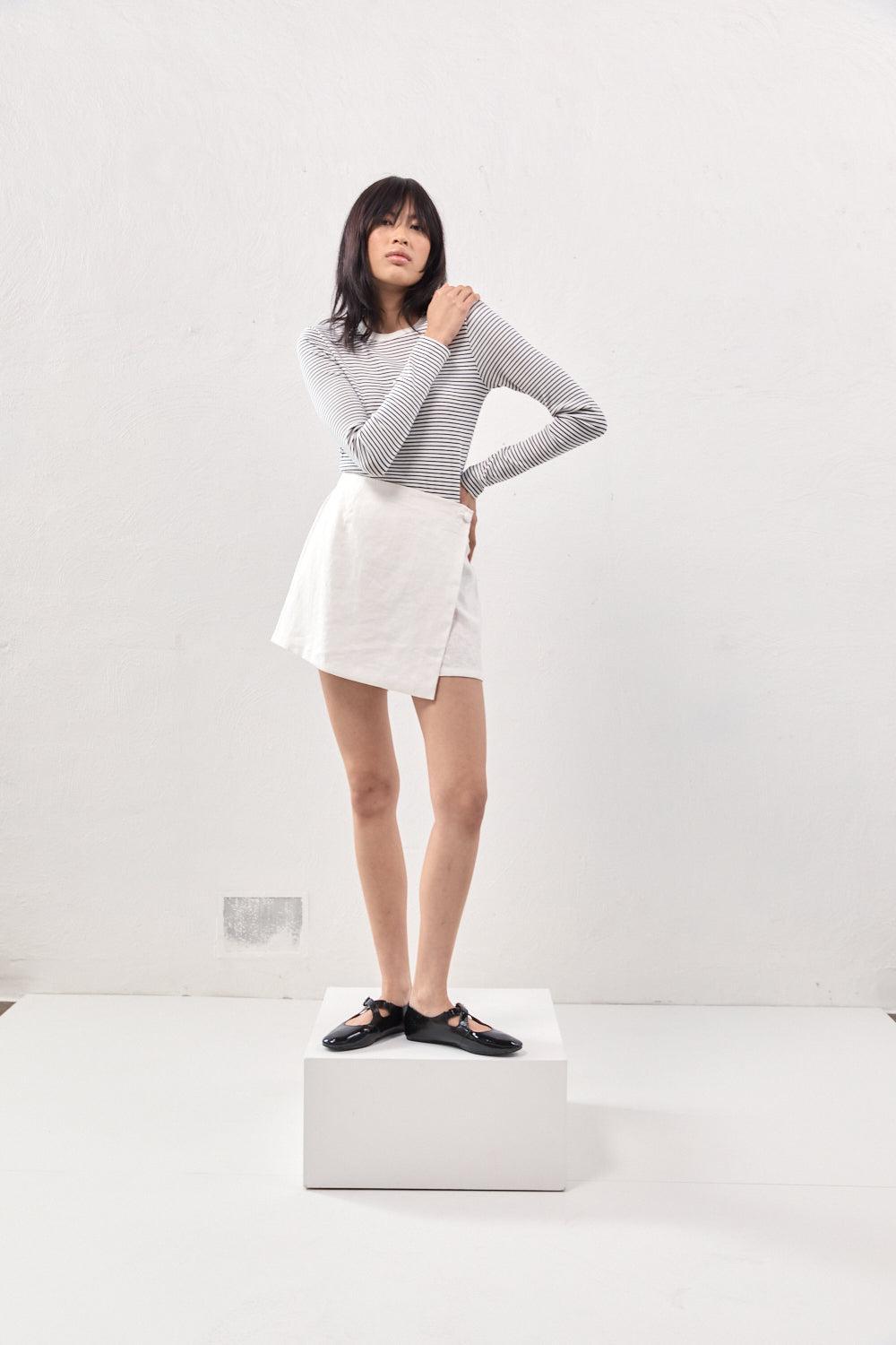 Jardin Linen Mini Skort White Product Image